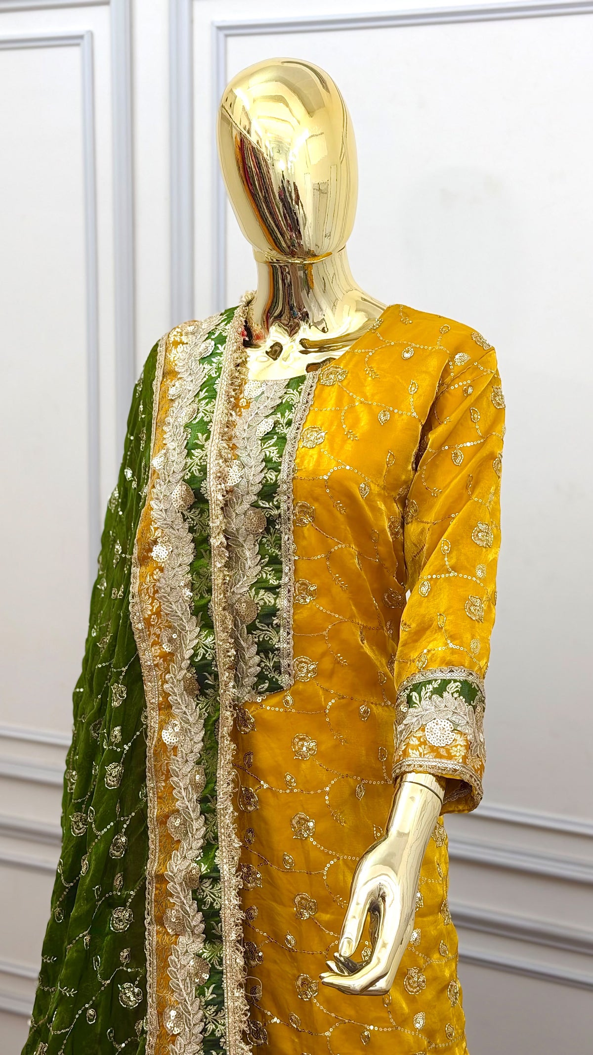 MUSTARD MEHENDI RAMPURI GHARARA