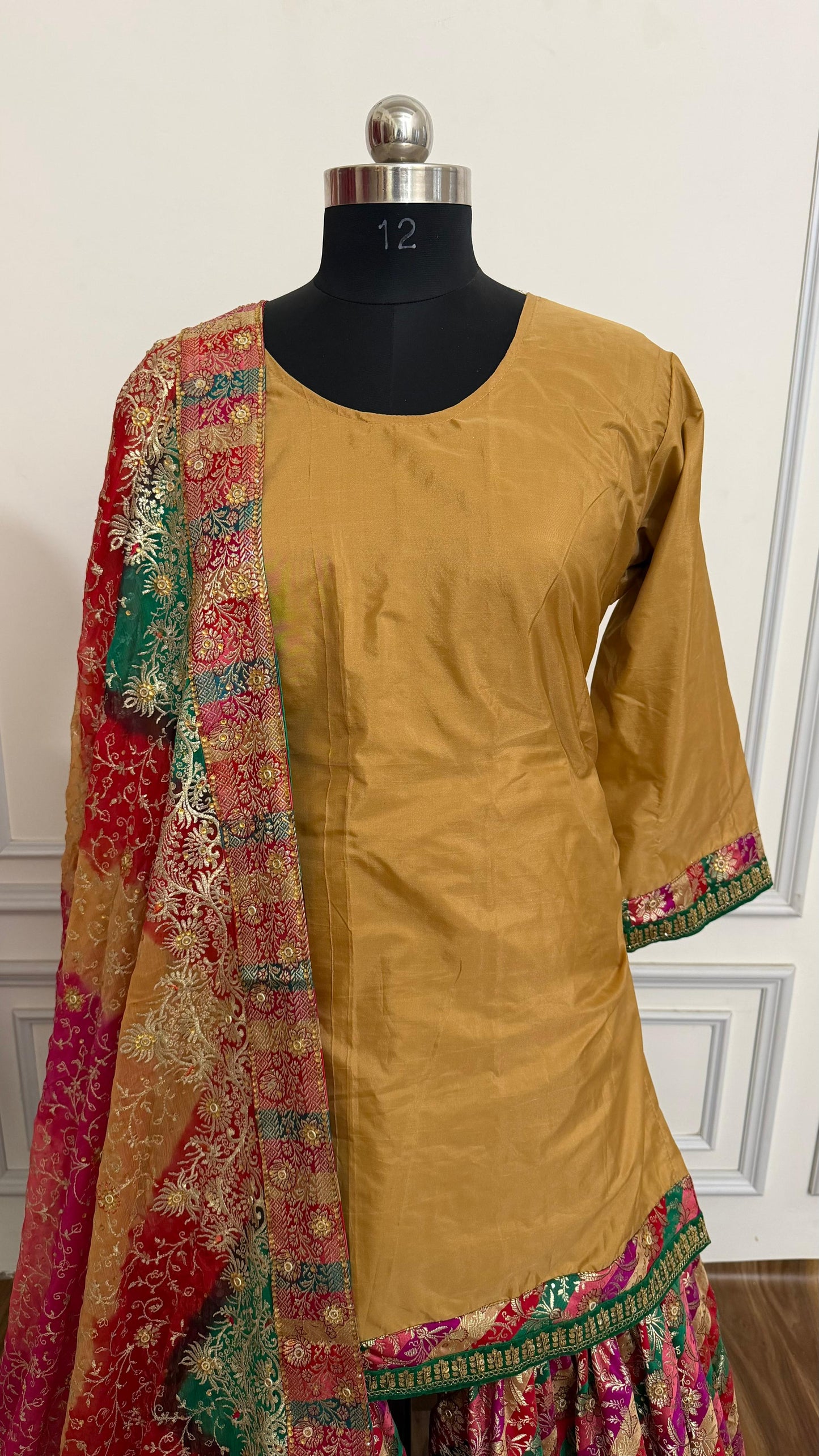MULTI STRIPE CHATAPATI GHARARA