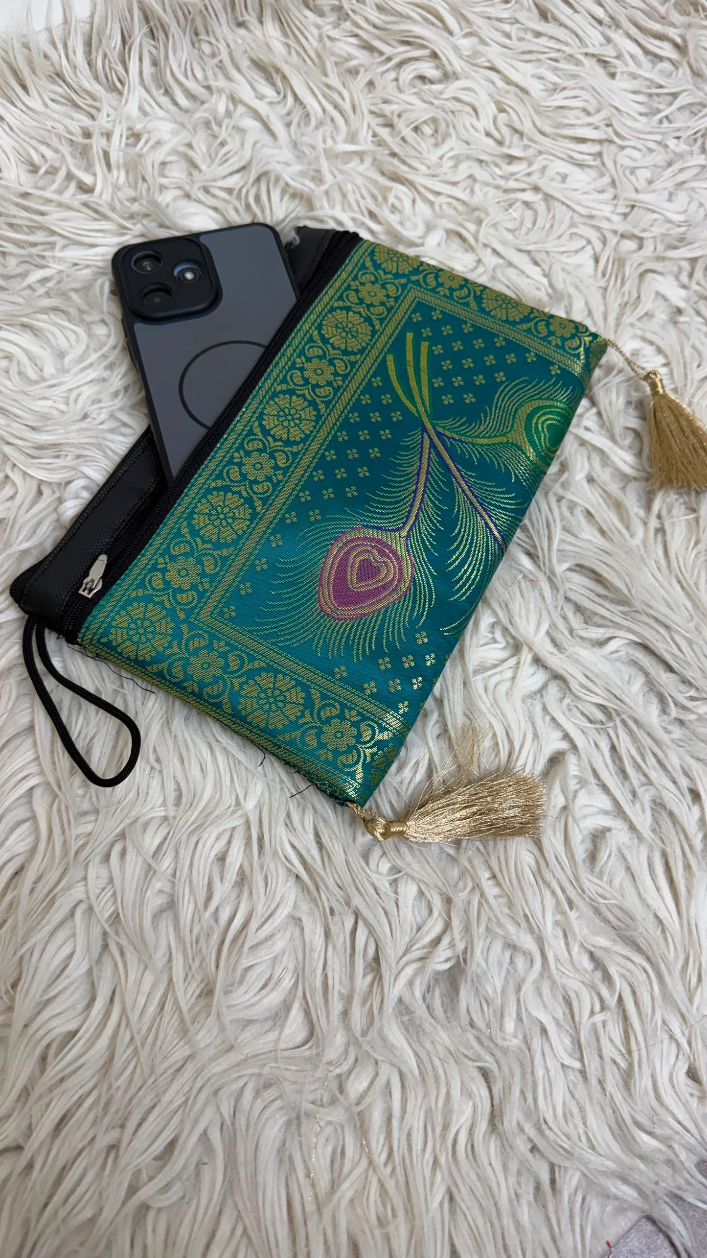 BANARASI SEA GREEN COLOR MORPANKHI WALLET