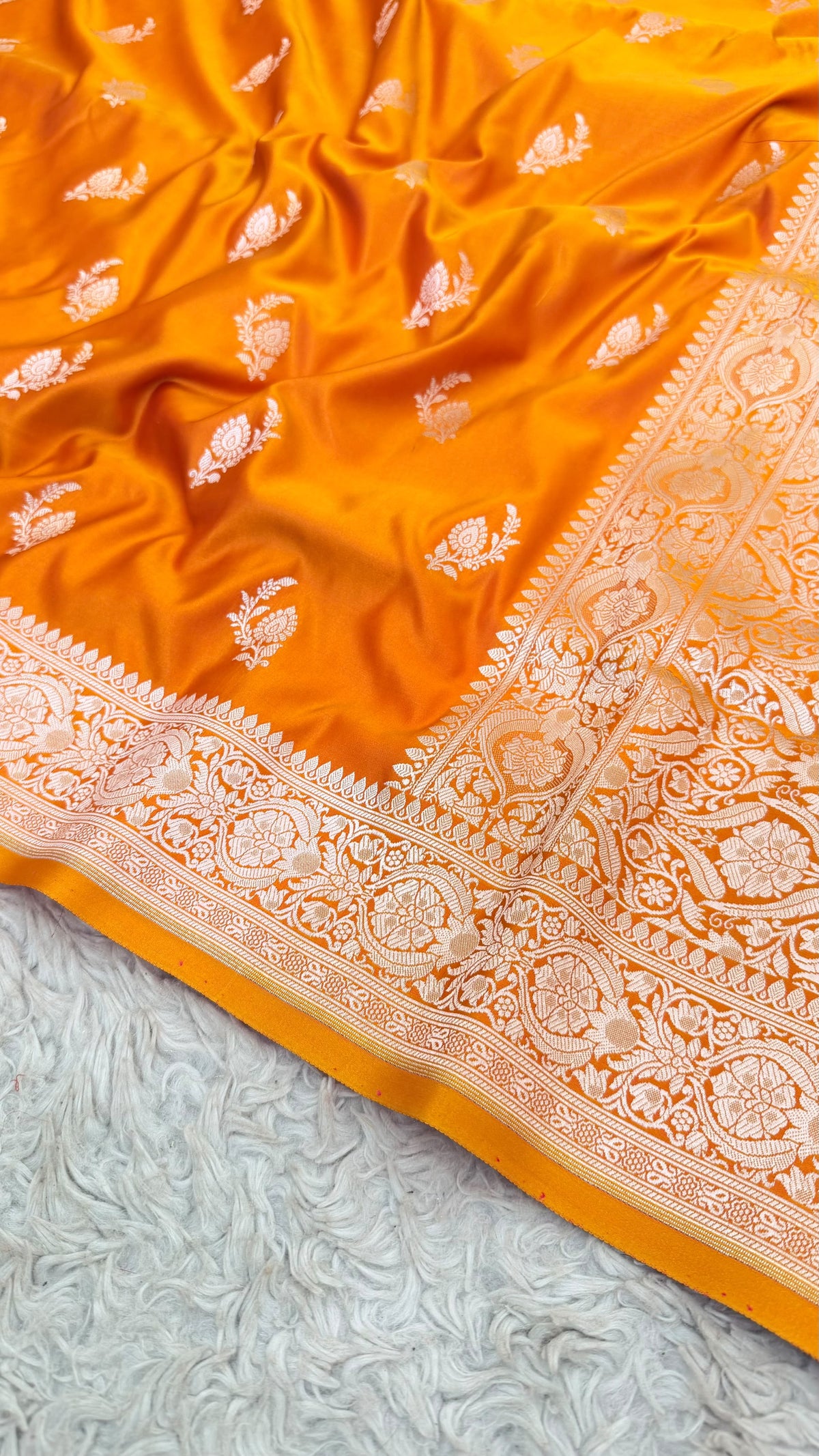 PEACH ORANGE  BUTI MASHRU KATAAN SILK