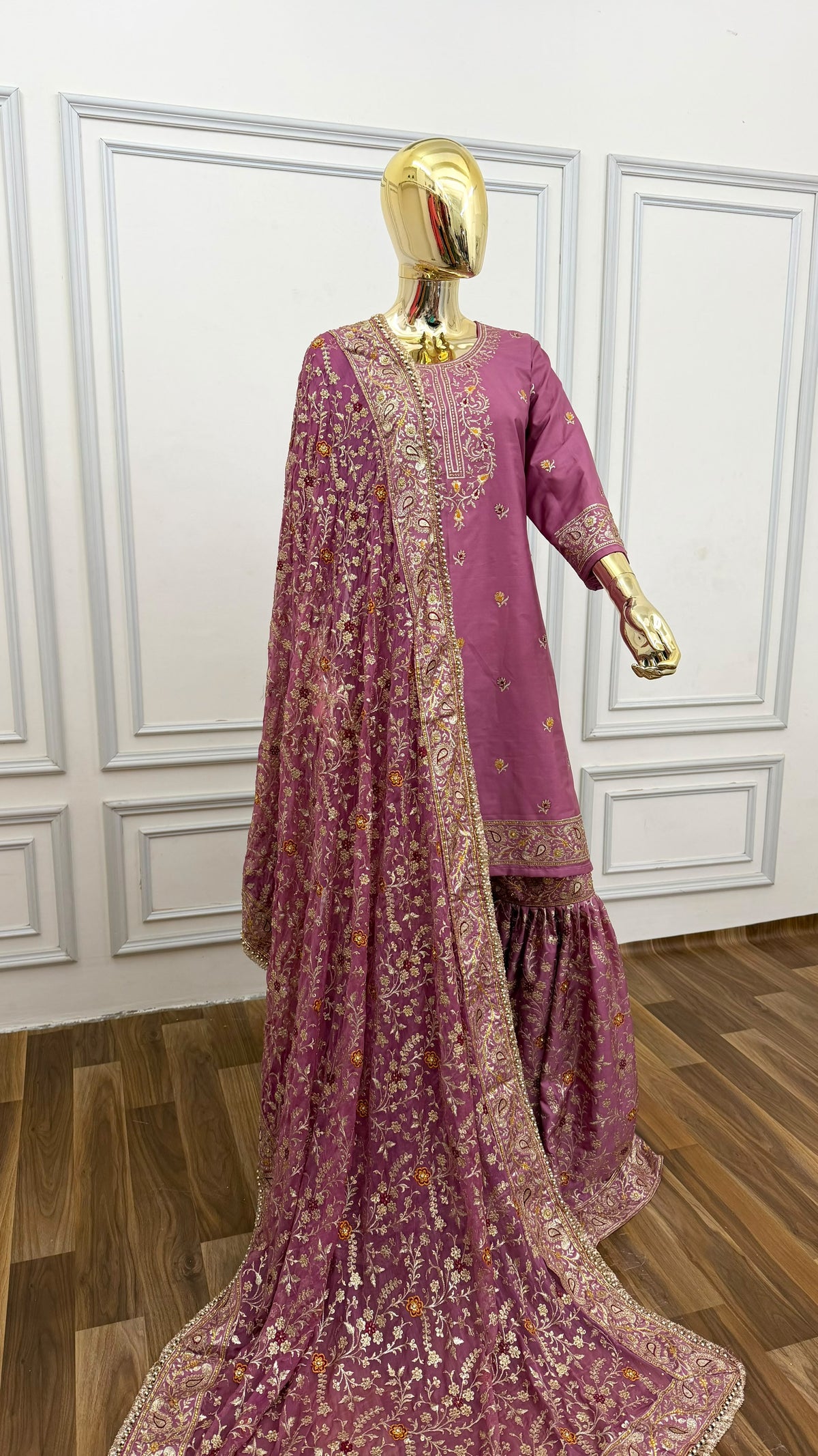 BRIGHT ORCHID HEAVY KUNDAN GHARARA