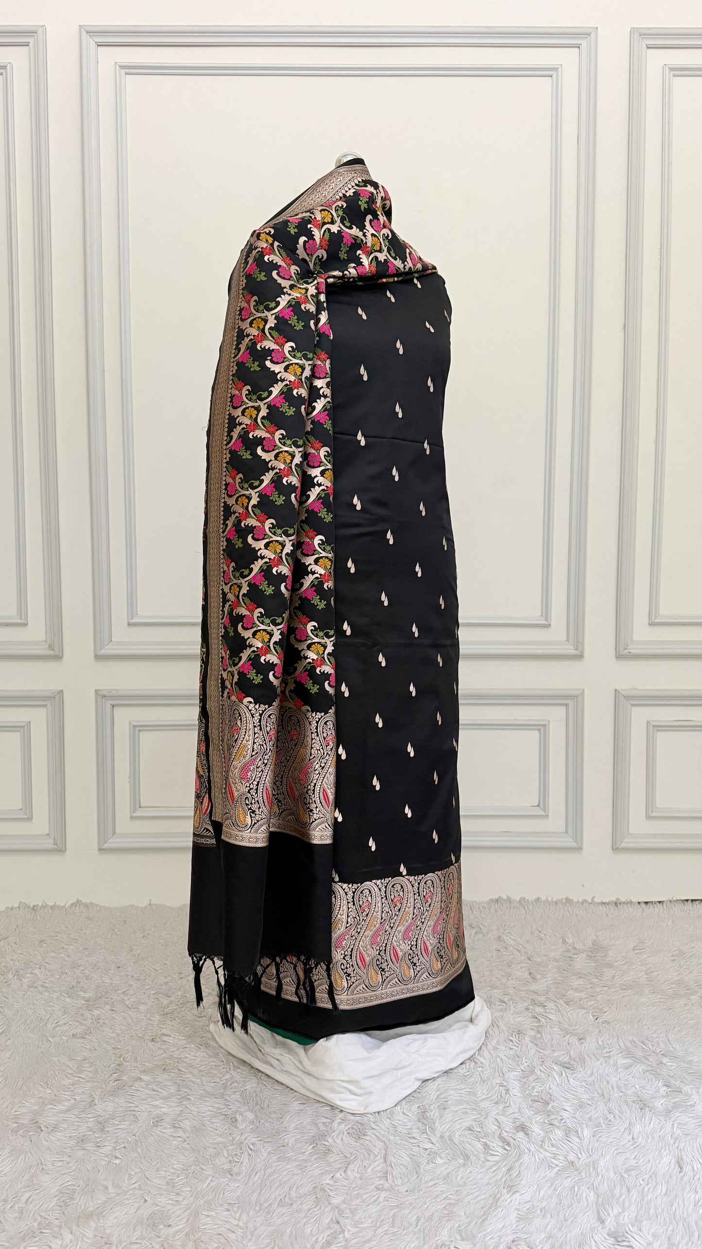 BLACK COLOR MEENEDAR 3 PIECE SUIT