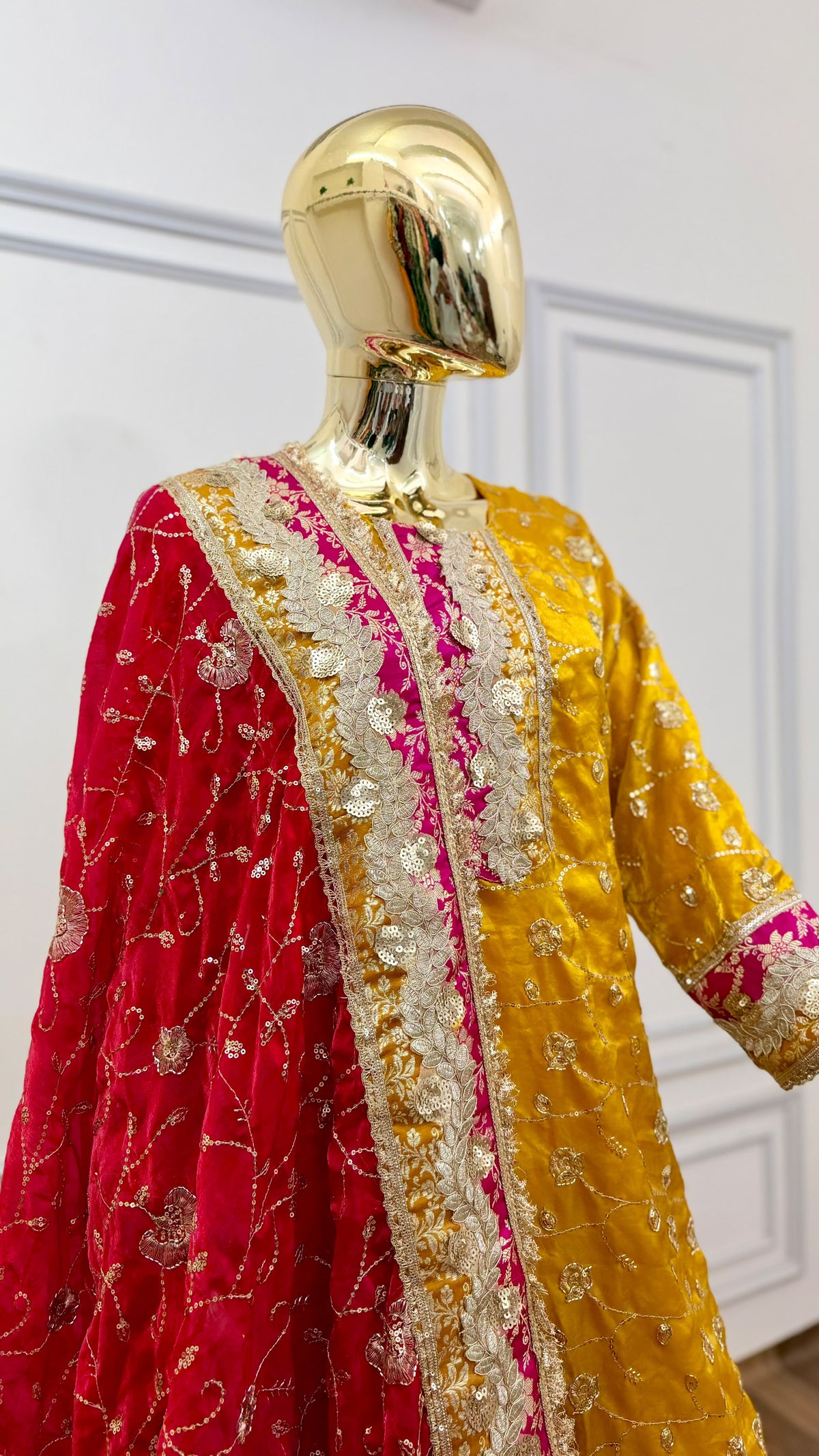 DEEP RAANI  Yellow RAMPURI GHARARA