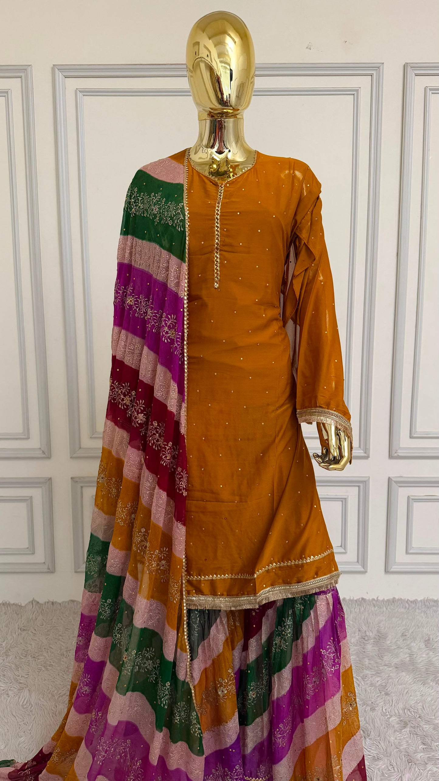 GIRLISH CHATAPATI GHARARA5