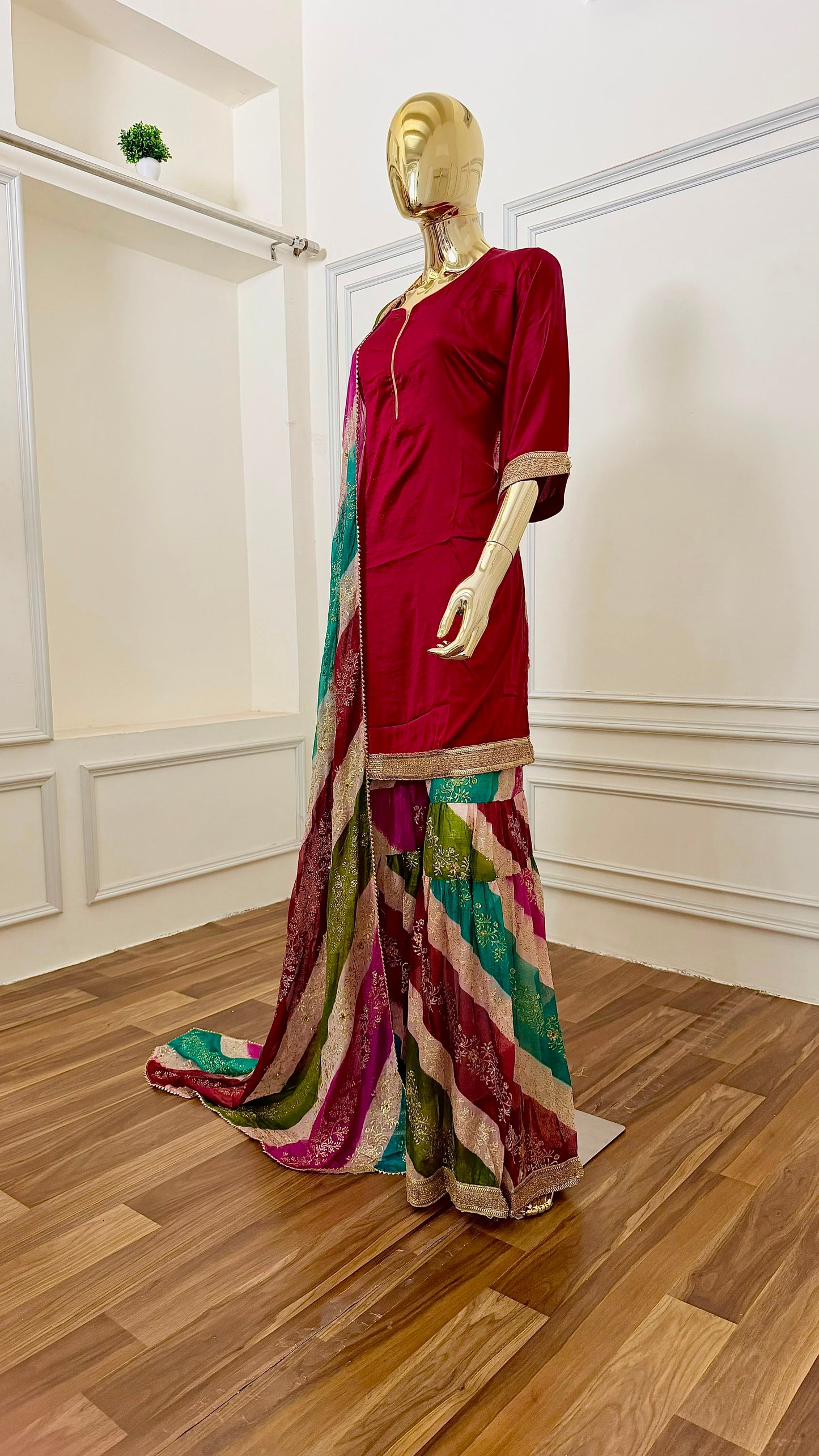 GIRLISH CHATAPATI4 GHARARA