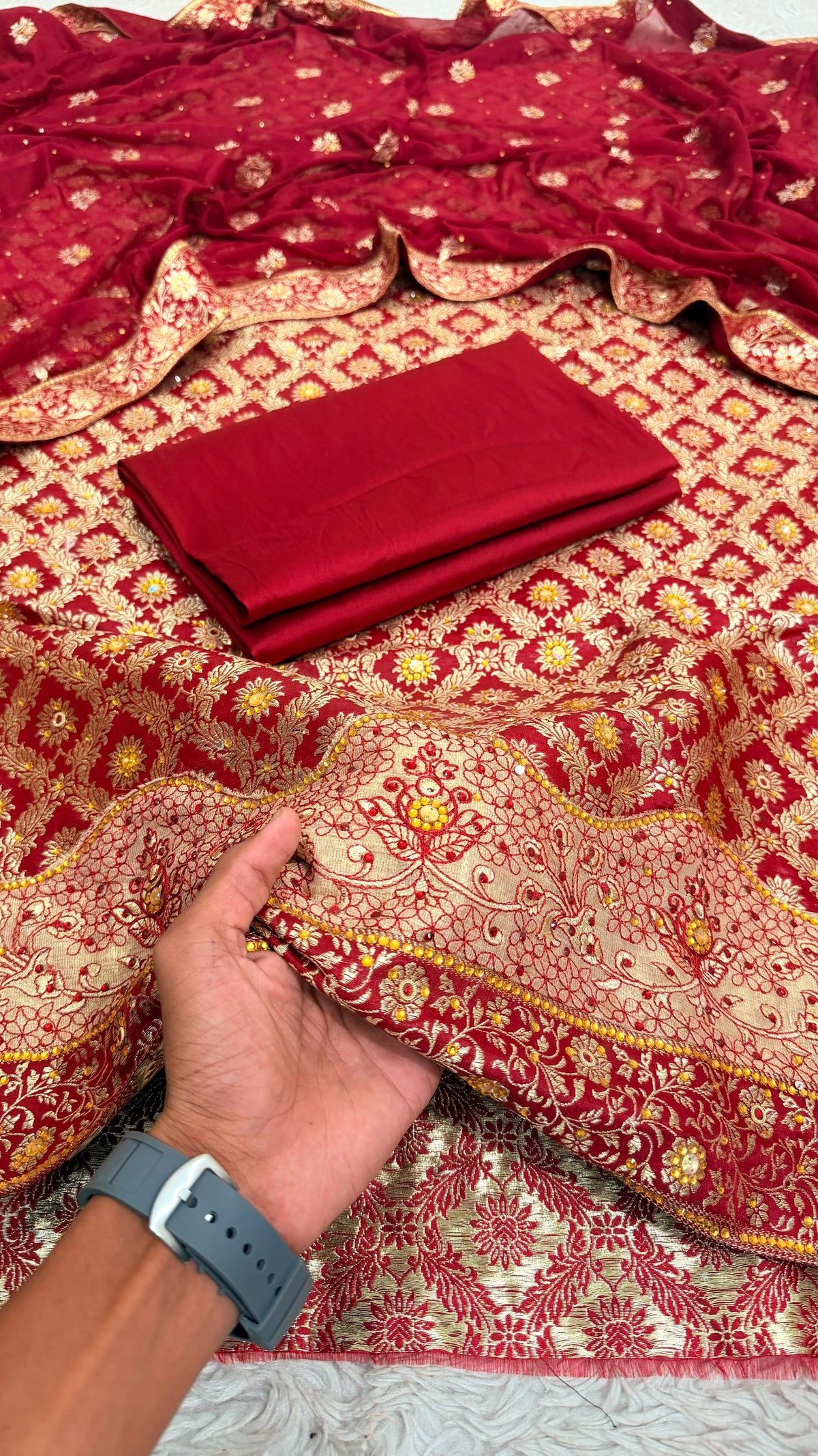 MAROON BANARASI KIMKHAB SUIT