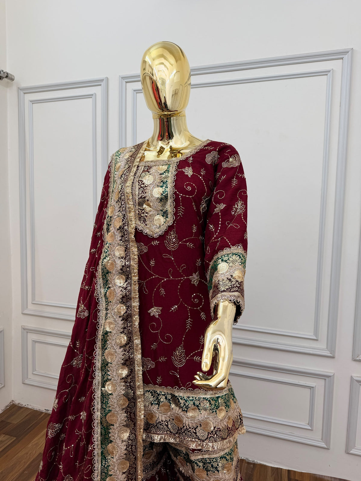 GARNIETTE RAMPURI GHARARA