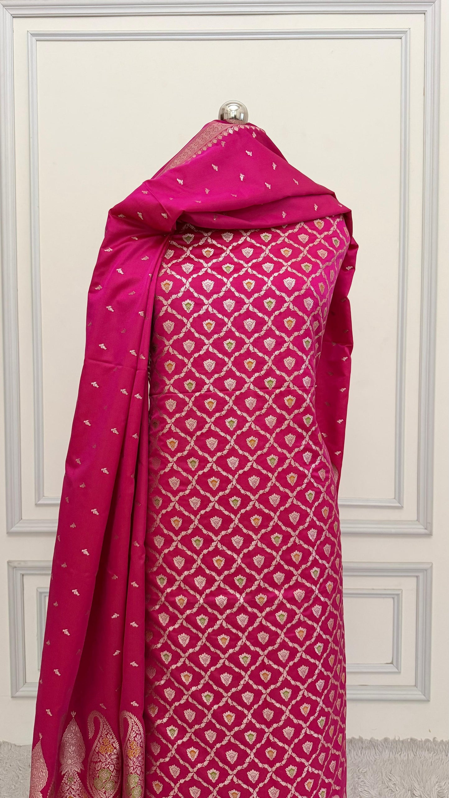 PASTLE RANI COLOR MEENEDAR 3 PIECE SUIT