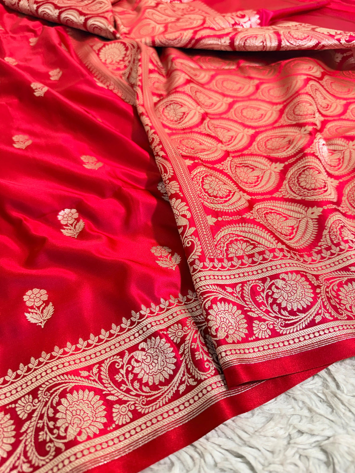 RED COLOR MASHRU KATAAN SAREE