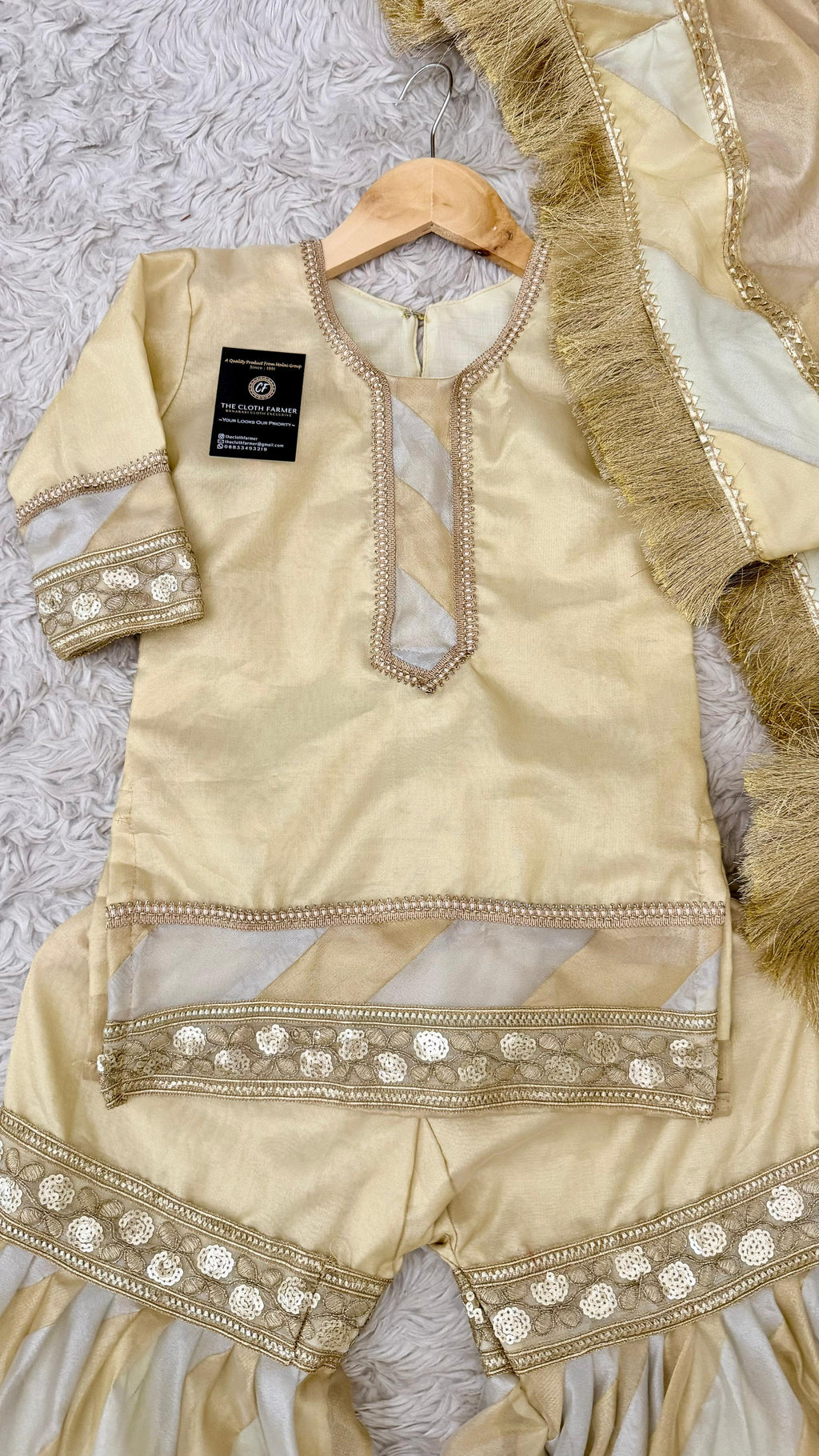 SONA ROOPA TISSUE GHARARA