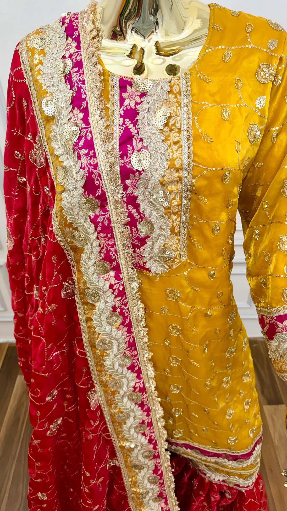DEEP RAANI  Yellow RAMPURI GHARARA