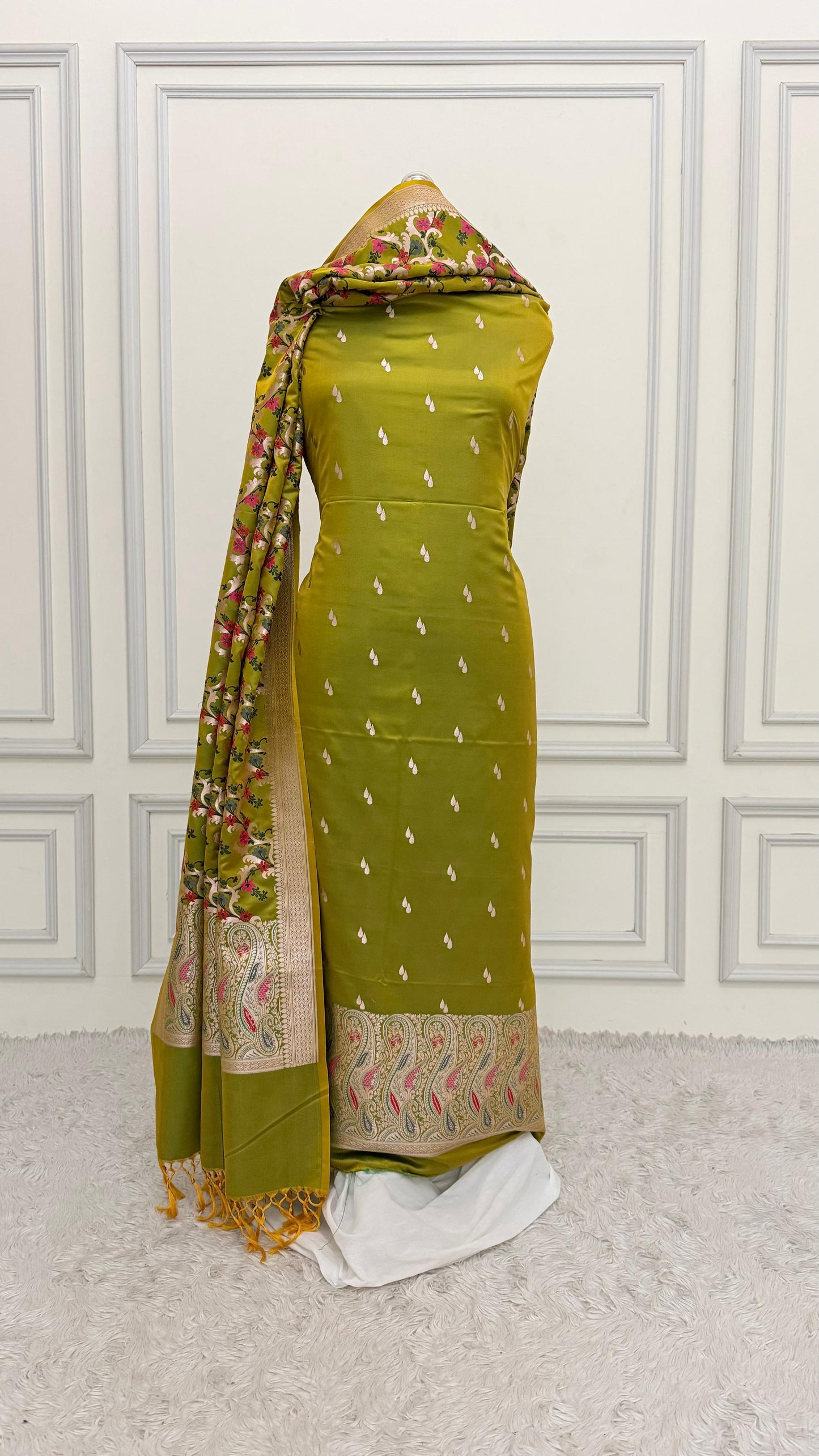 MEHENDI COLOR MEENEDAR 3 PIECE SUIT