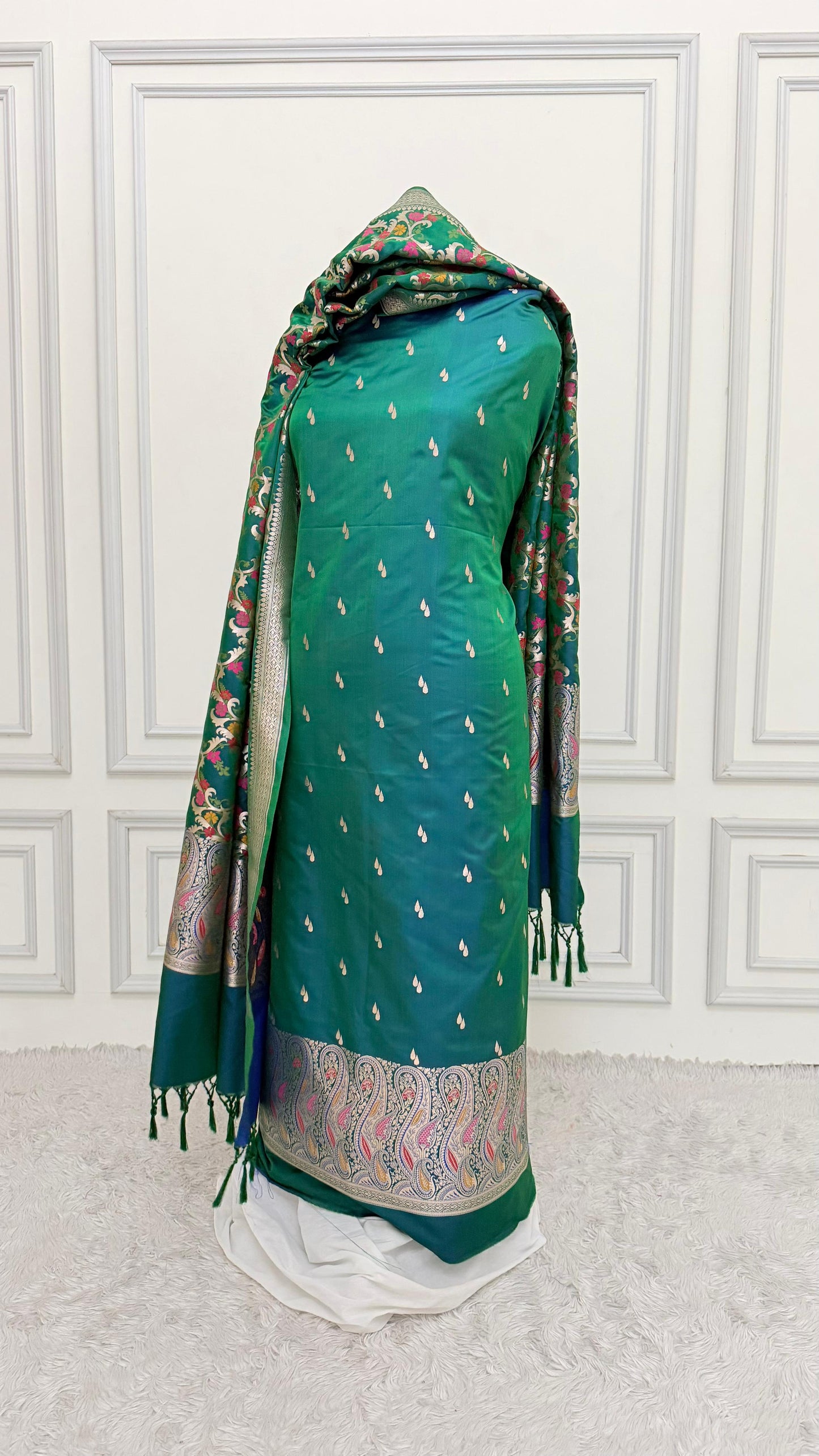 PEACOCK COLOR MEENEDAR 3 PIECE SUIT