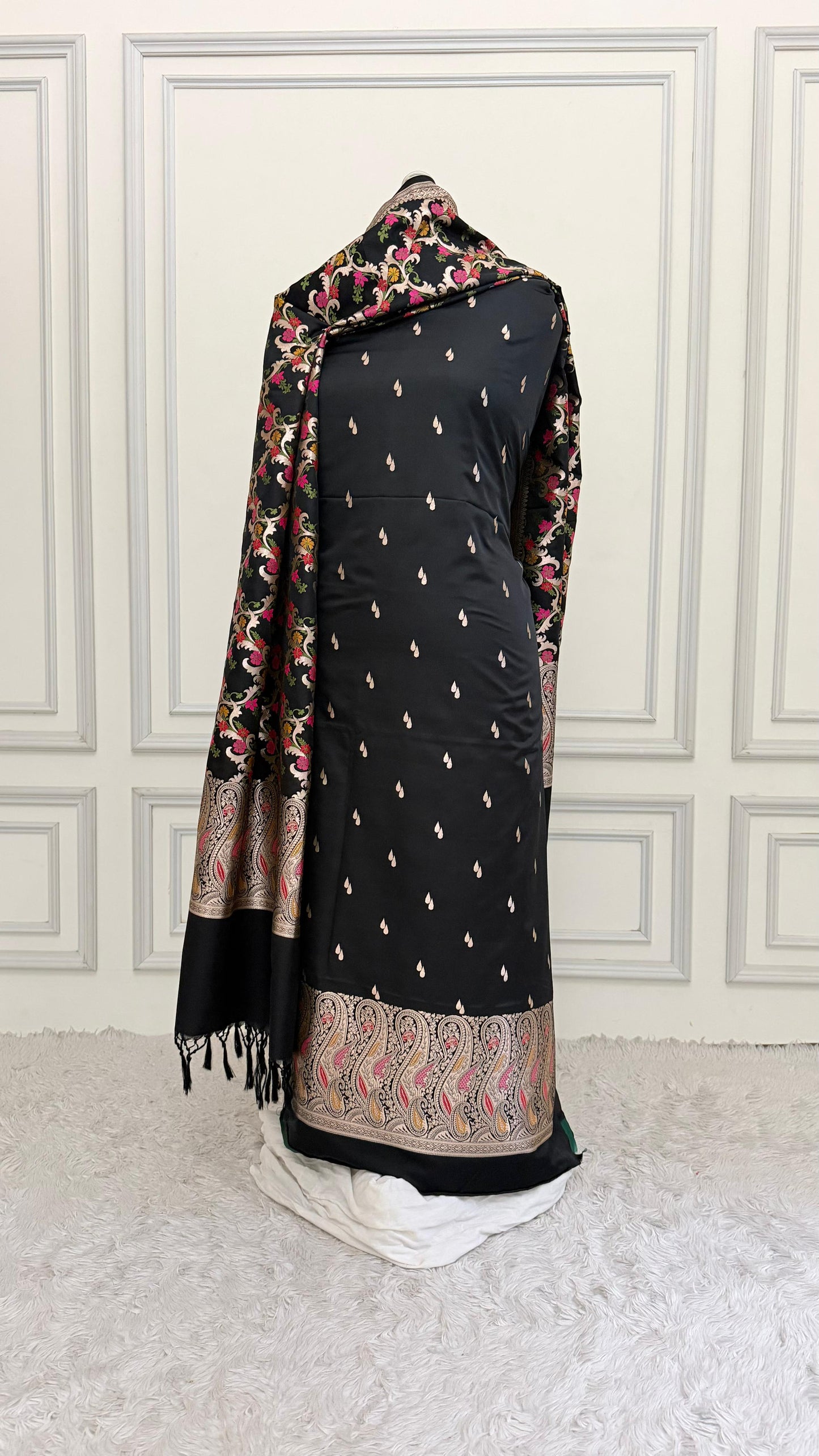 BLACK COLOR MEENEDAR 3 PIECE SUIT