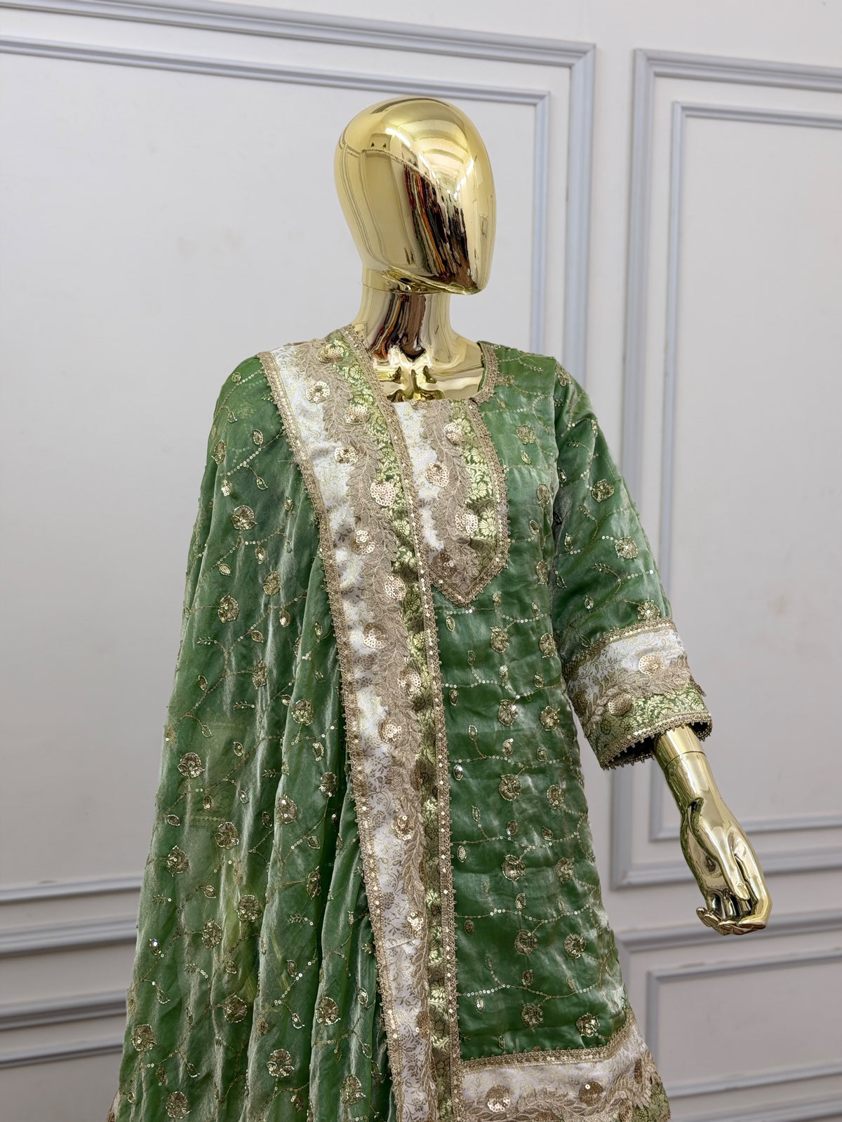 GREENISH PISTA SHADE FARSHI