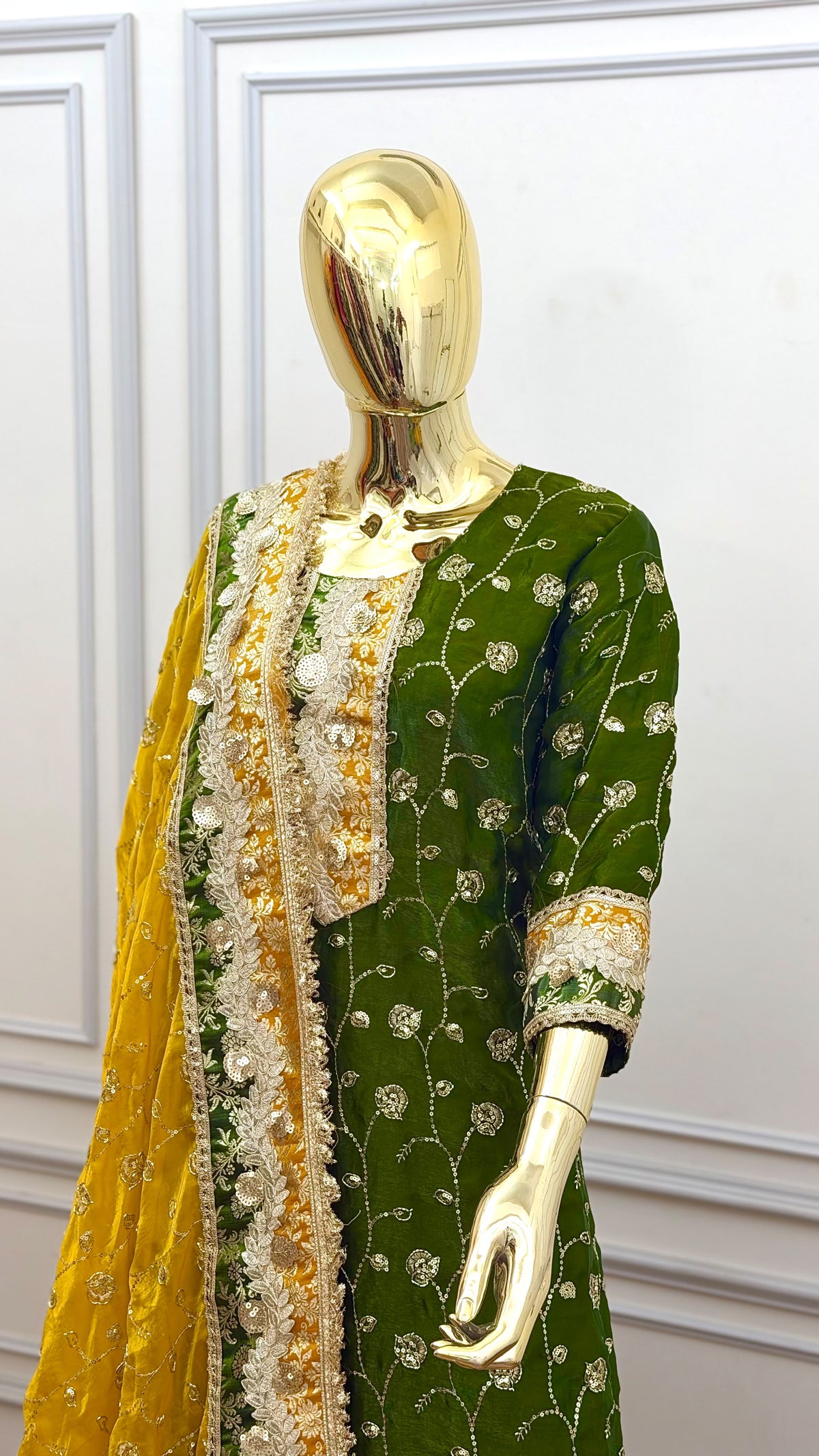 MEHENDI MUSTARD RAMPURI GHARARA