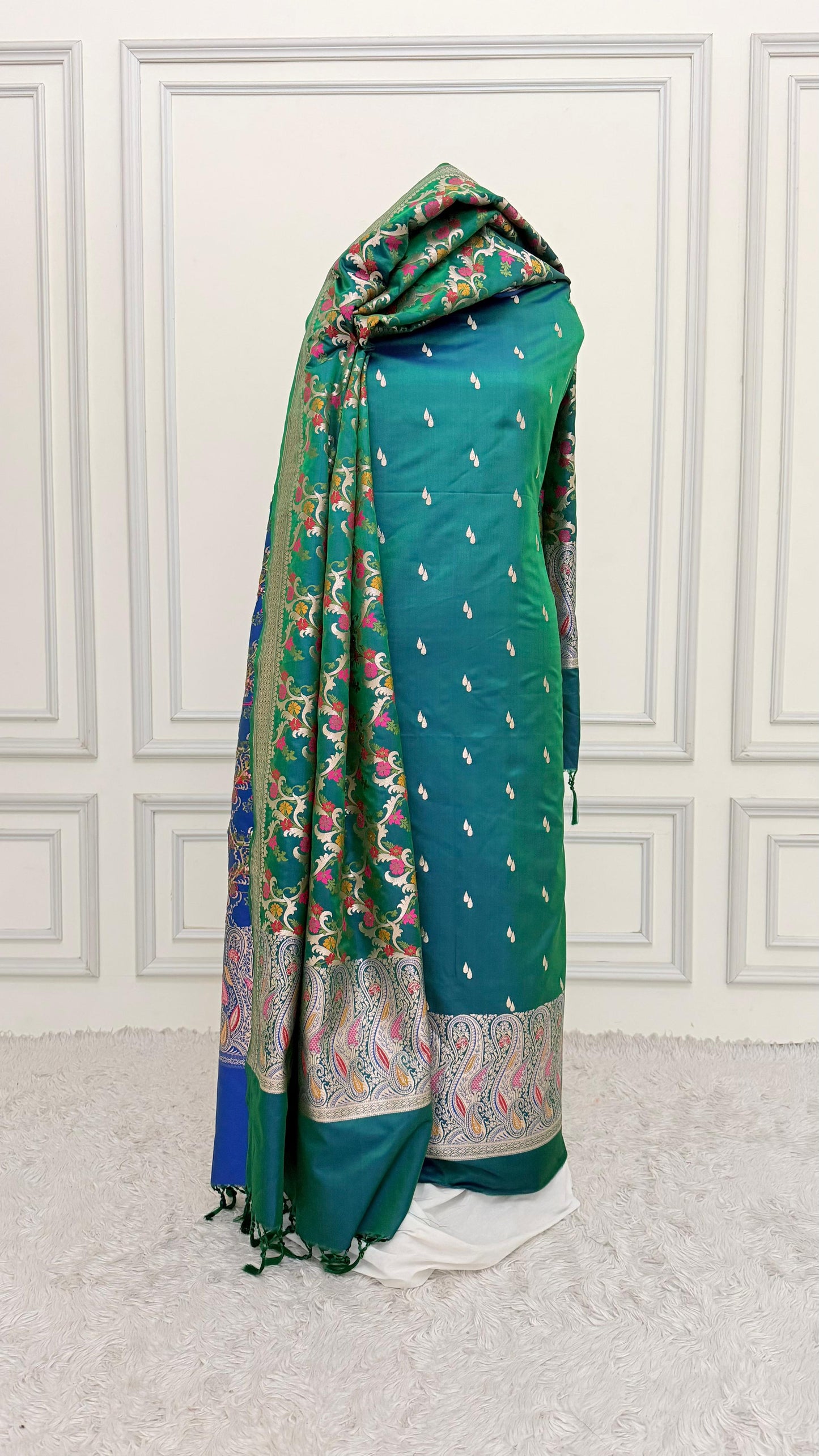 PEACOCK COLOR MEENEDAR 3 PIECE SUIT