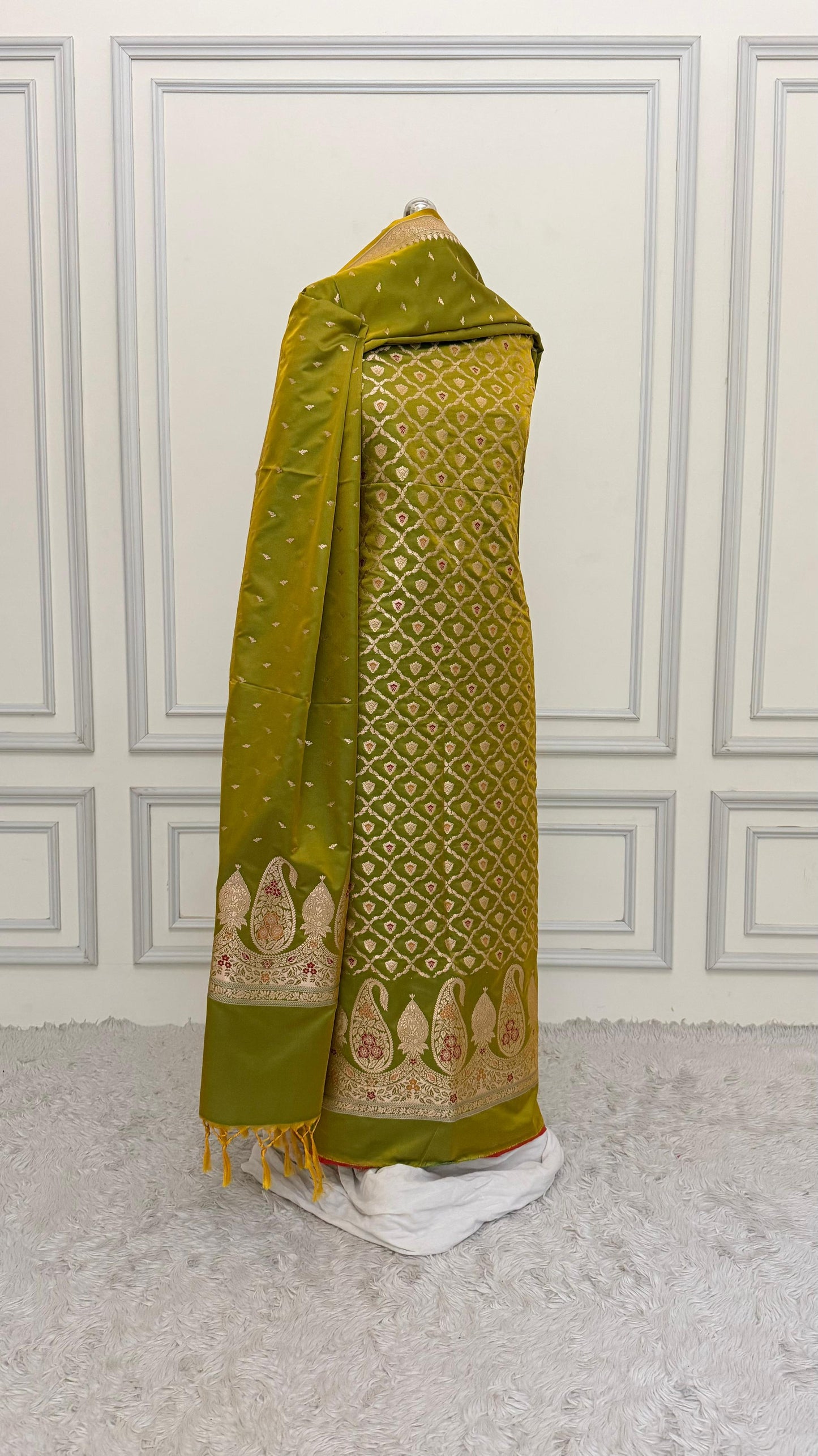 APPLE GREEN COLOR MEENEDAR 3 PIECE SUIT