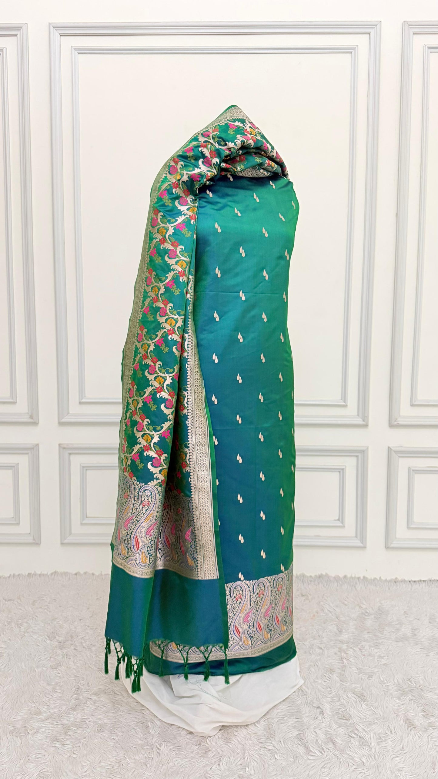 PEACOCK COLOR MEENEDAR 3 PIECE SUIT