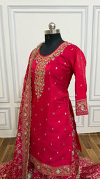 Deep pink Italian shimmer based farshi