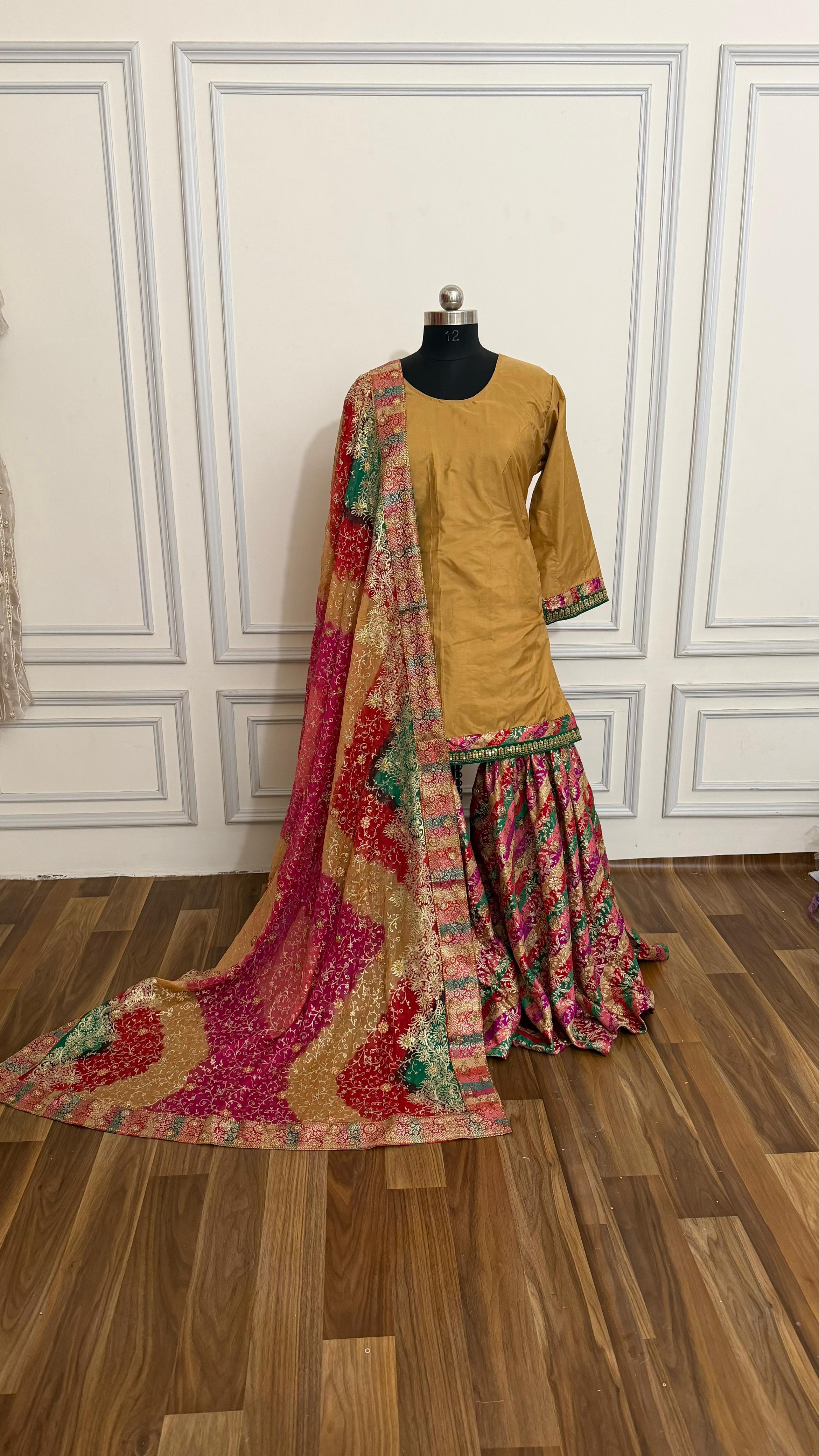 MULTI STRIPE CHATAPATI GHARARA