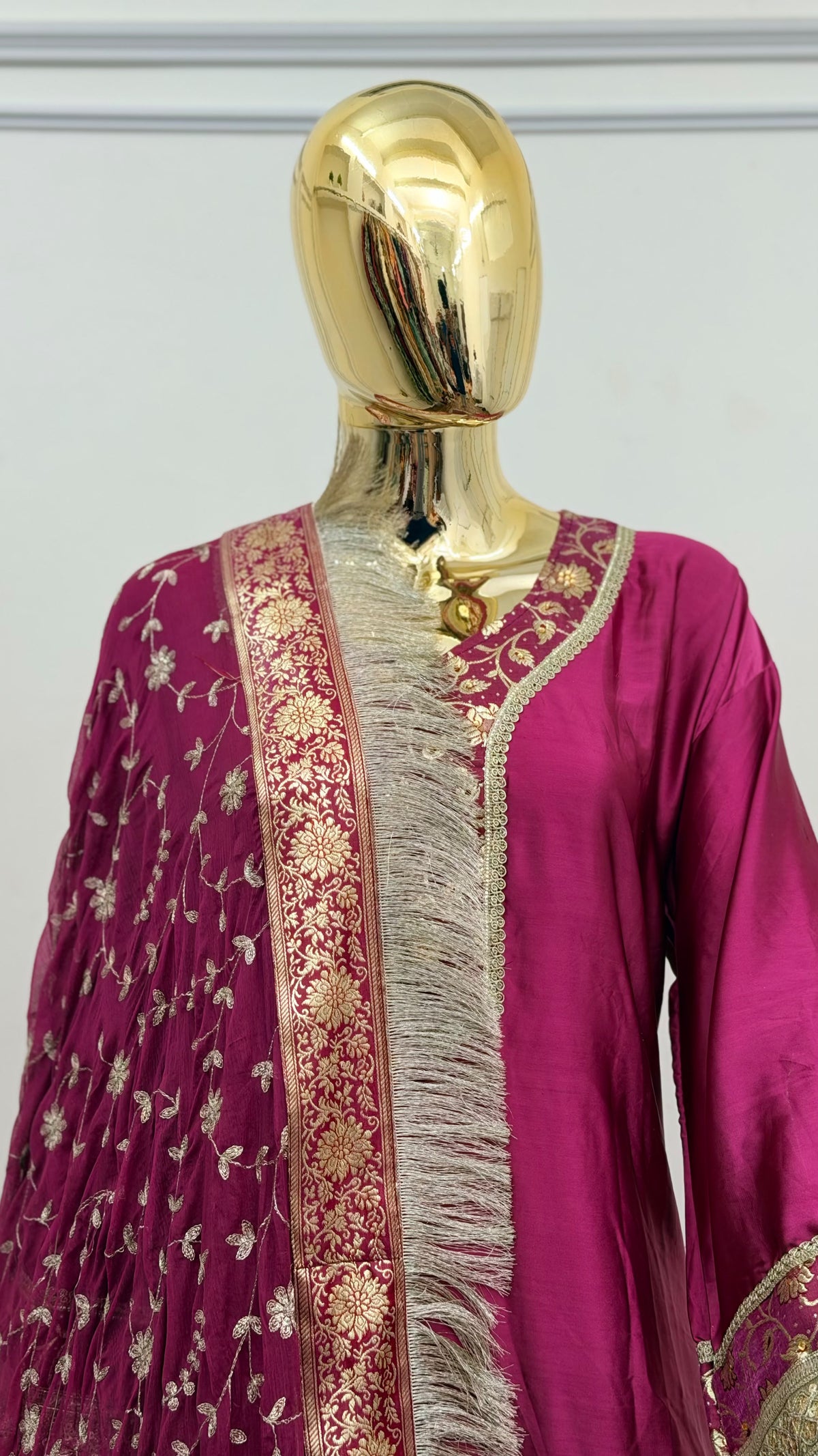 PYAJI KIMKHAB GHARARA