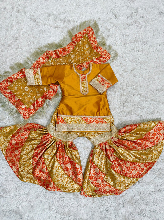 COAMIC ORANGE CONTRAST MOTHER DAUGHTER COMBO GHARARA