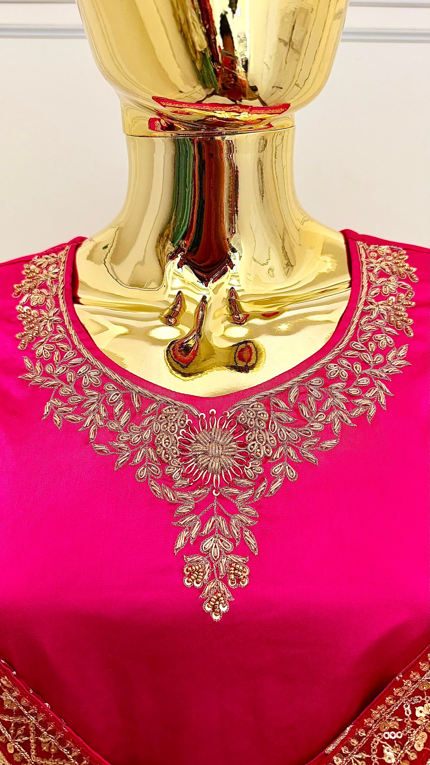 ANGRAKHA BASED FARSHI OUTFIT