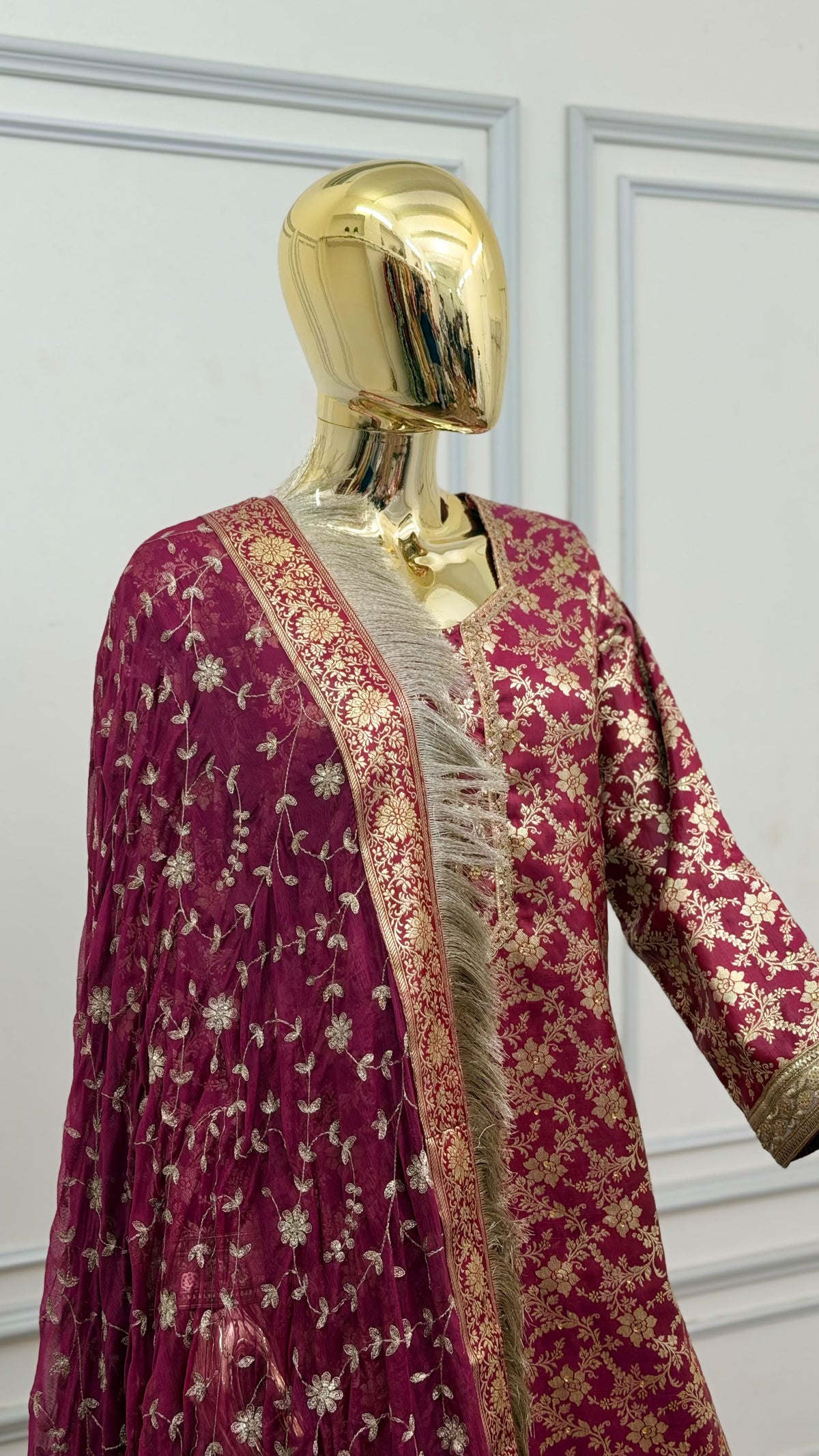 PYAJI TOP GHARARA WITH STONE WORK