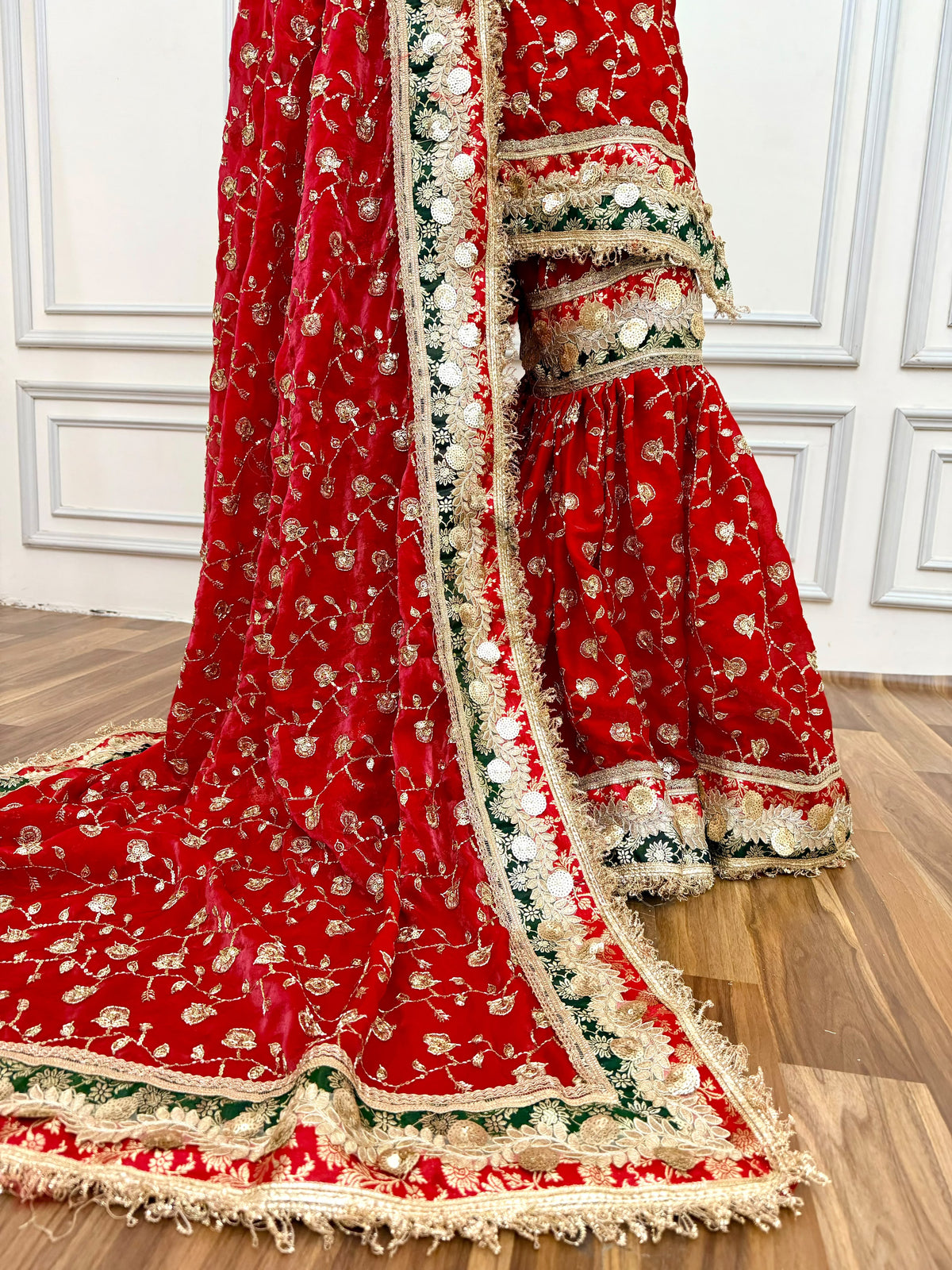 CINOBER SHADE RAMPURI GHARARA