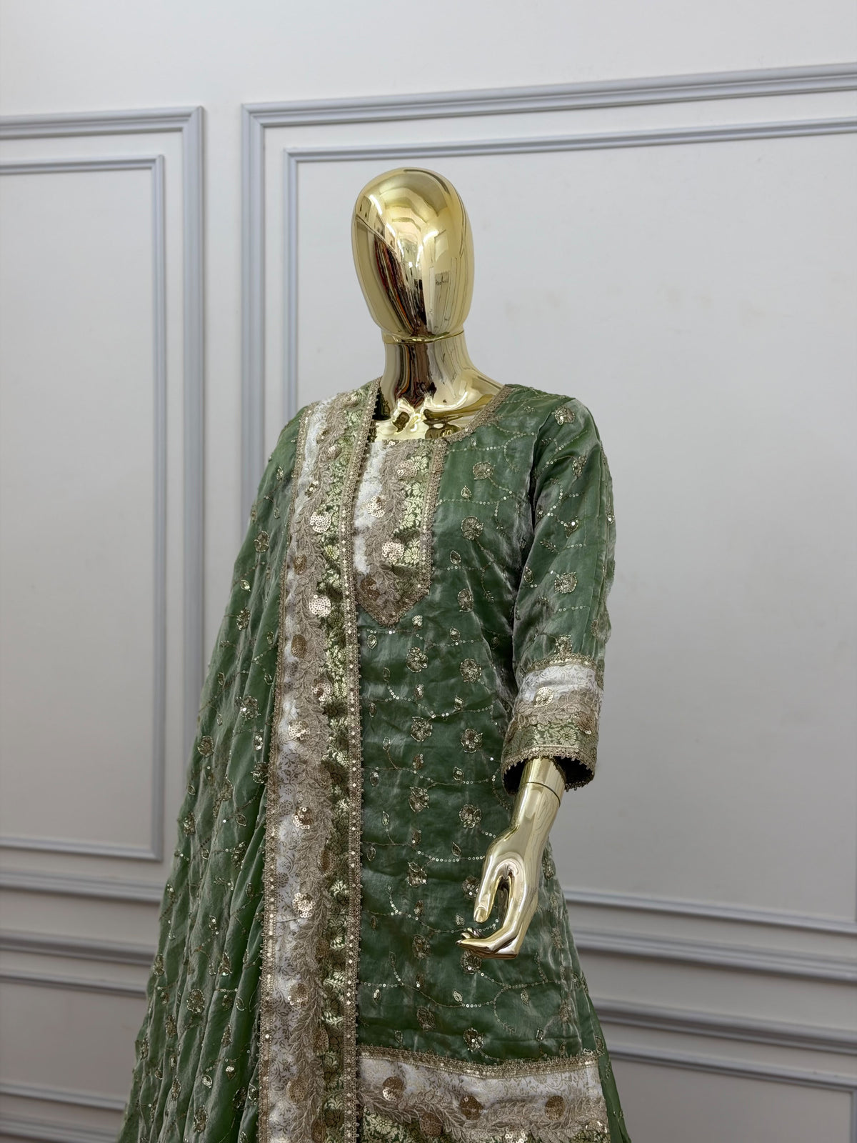GREENISH PISTA SHADE FARSHI