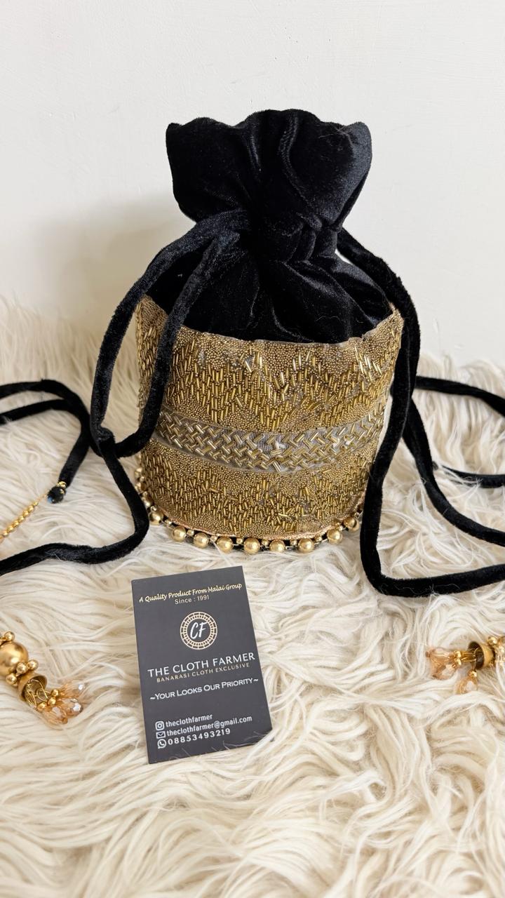 BLACK COLOR BANARASI POTLI