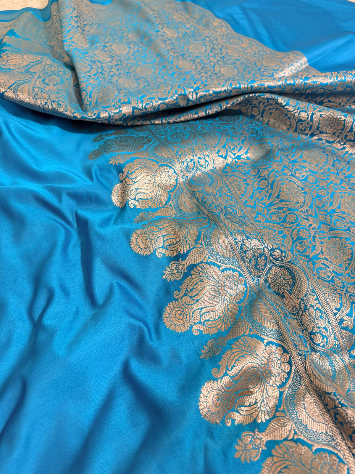 AZURE BLUE COLOR UNADORN SAREE