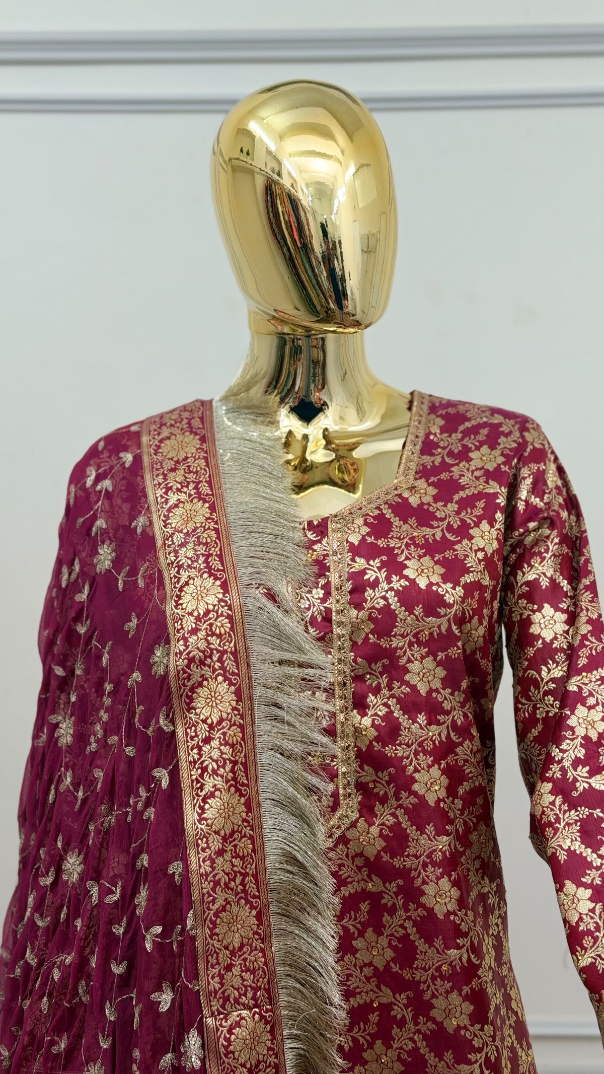 PYAJI TOP GHARARA WITH STONE WORK