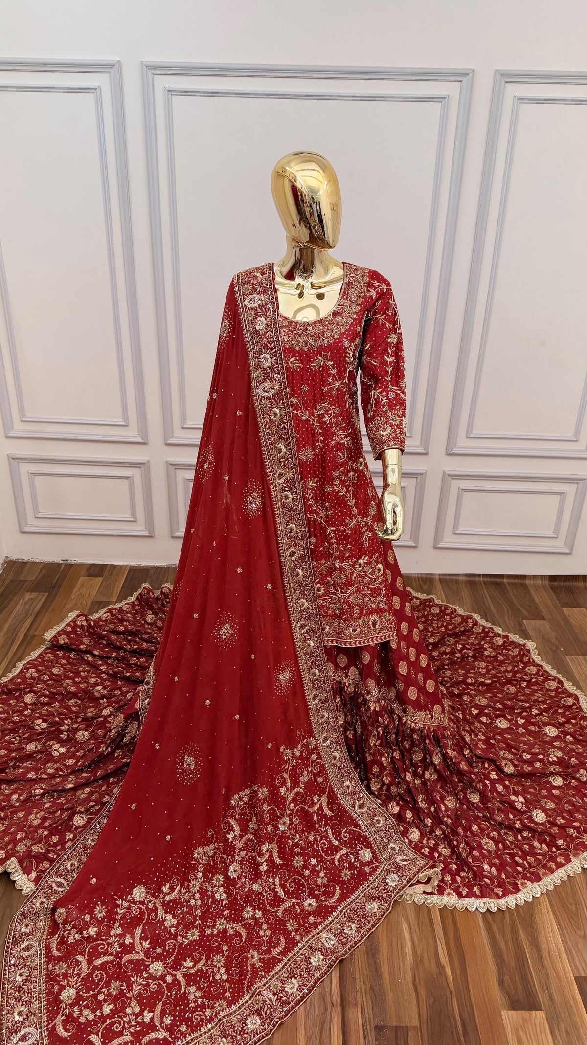 MAROON SIGNATURE BRIDAL FARSHI