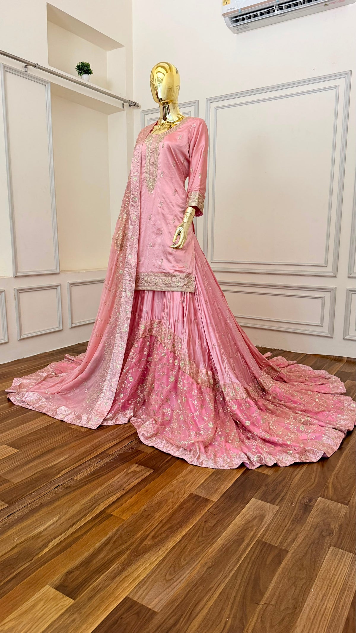 LIGHT BABY PINK FARSHI