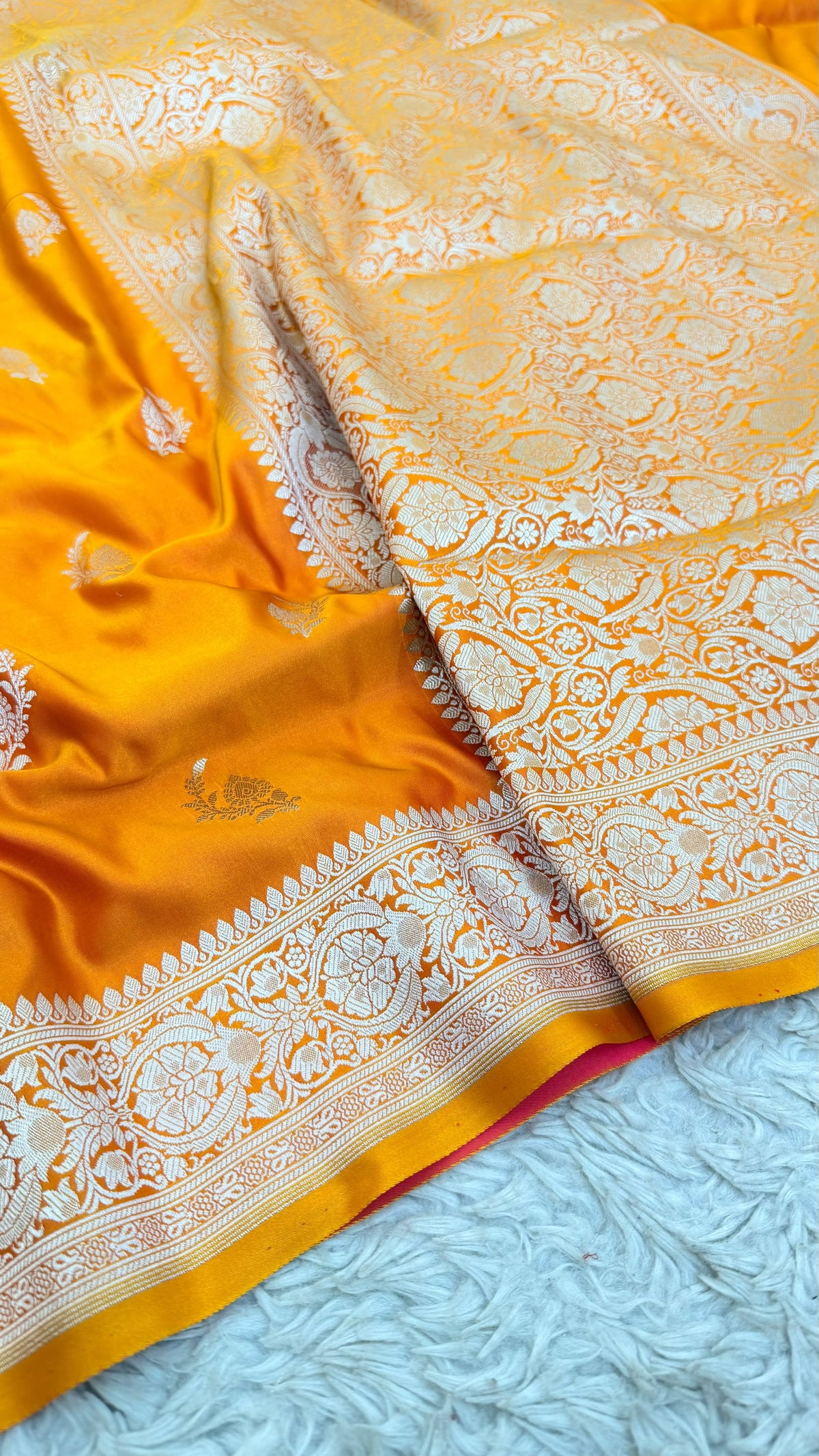 PEACH ORANGE  BUTI MASHRU KATAAN SILK