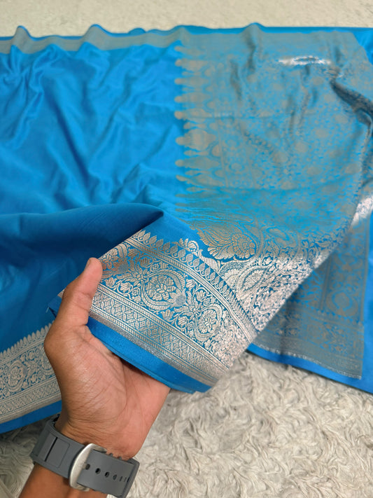 AZURE BLUE COLOR UNADORN SAREE