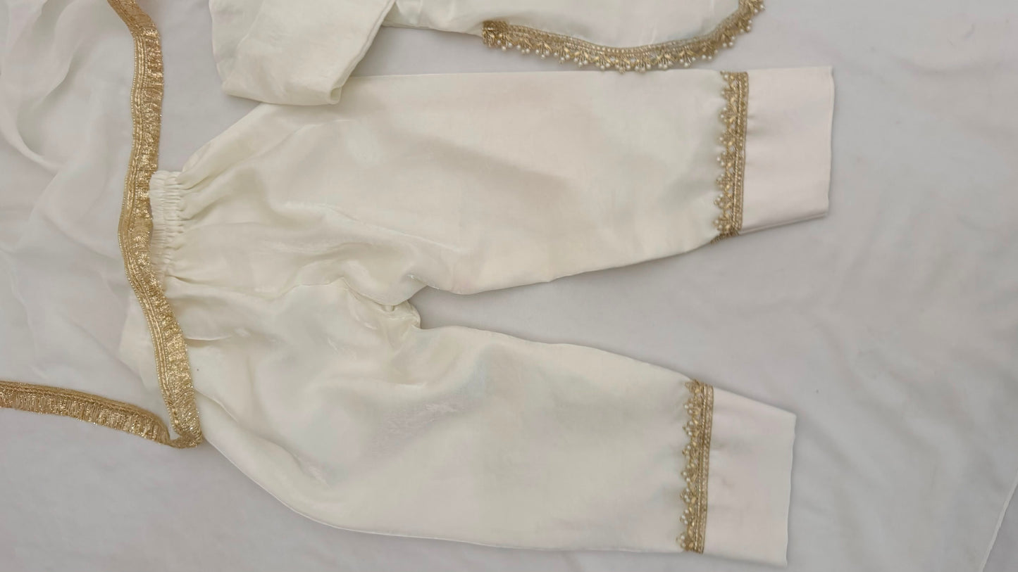 WHITE COLOR KIDS SALWAR SUIT