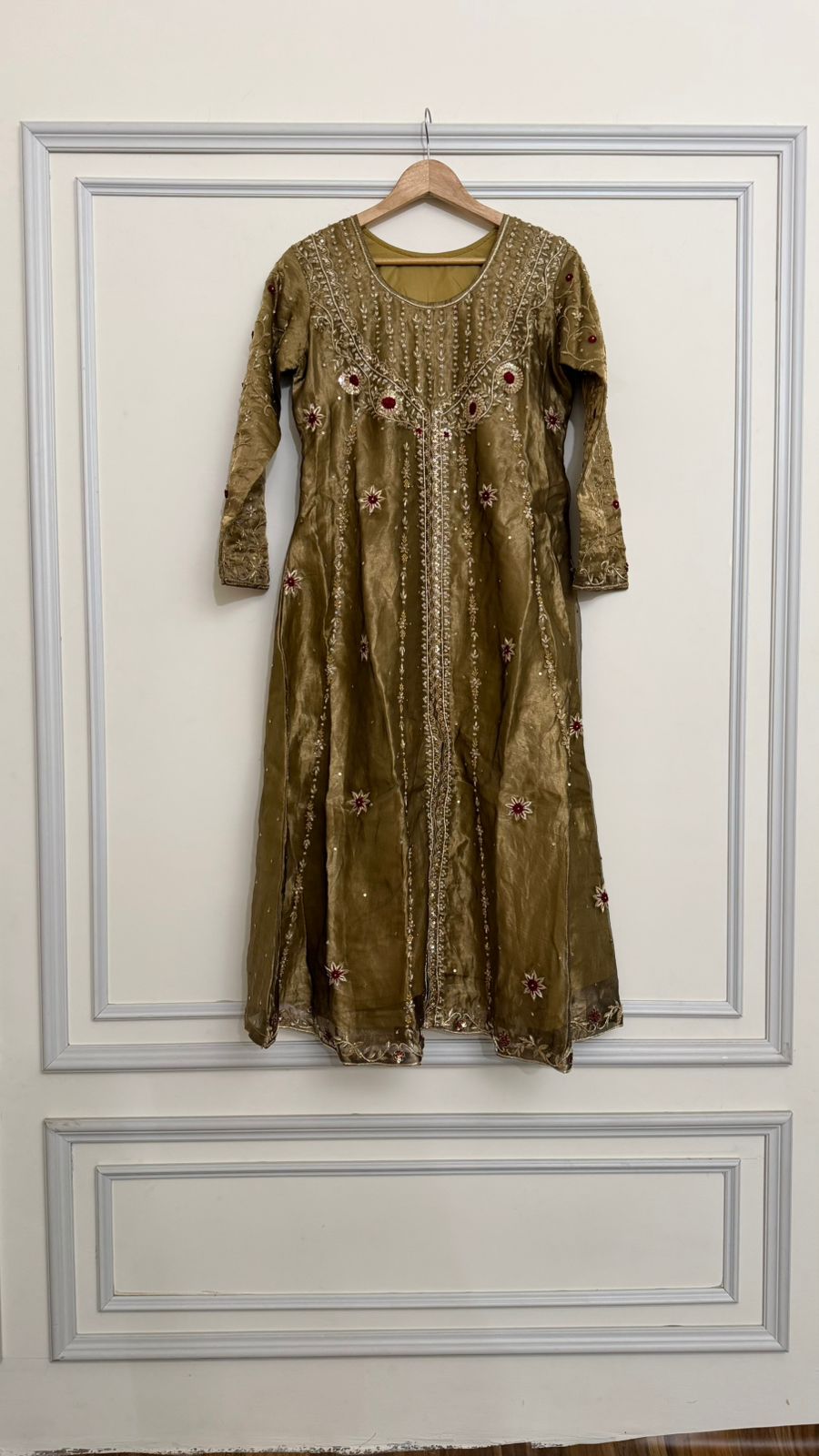 NOOR-E-ZARI