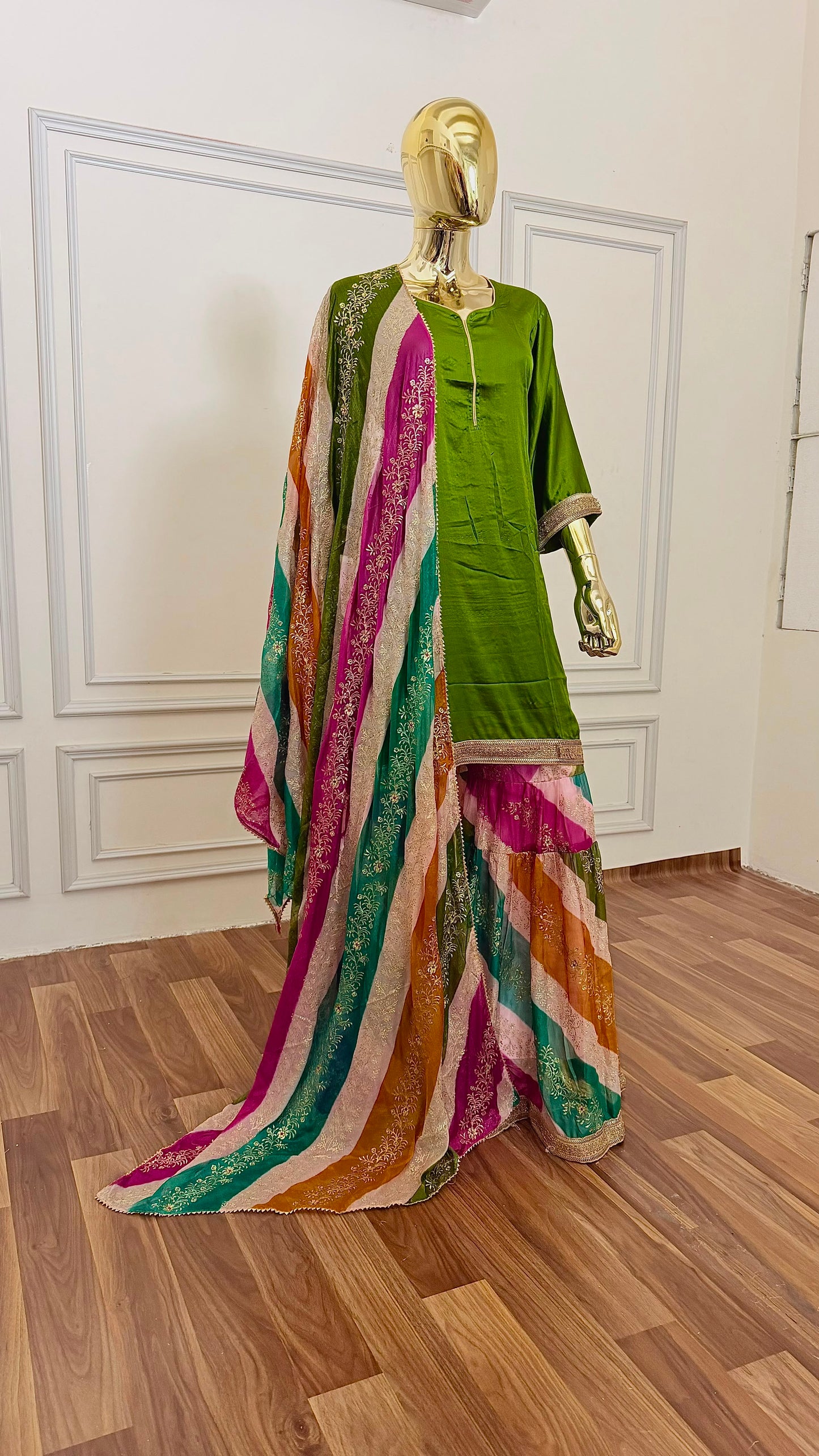 GIRLISH CHATAPATI3 GHARARA