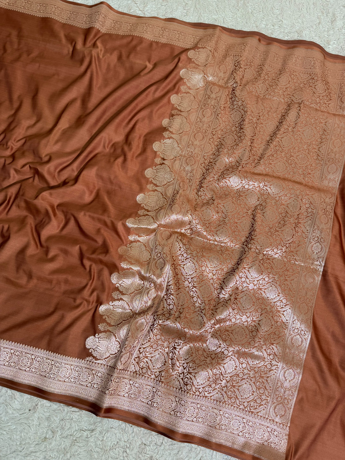 PEACH COLOR UNADORN SAREE