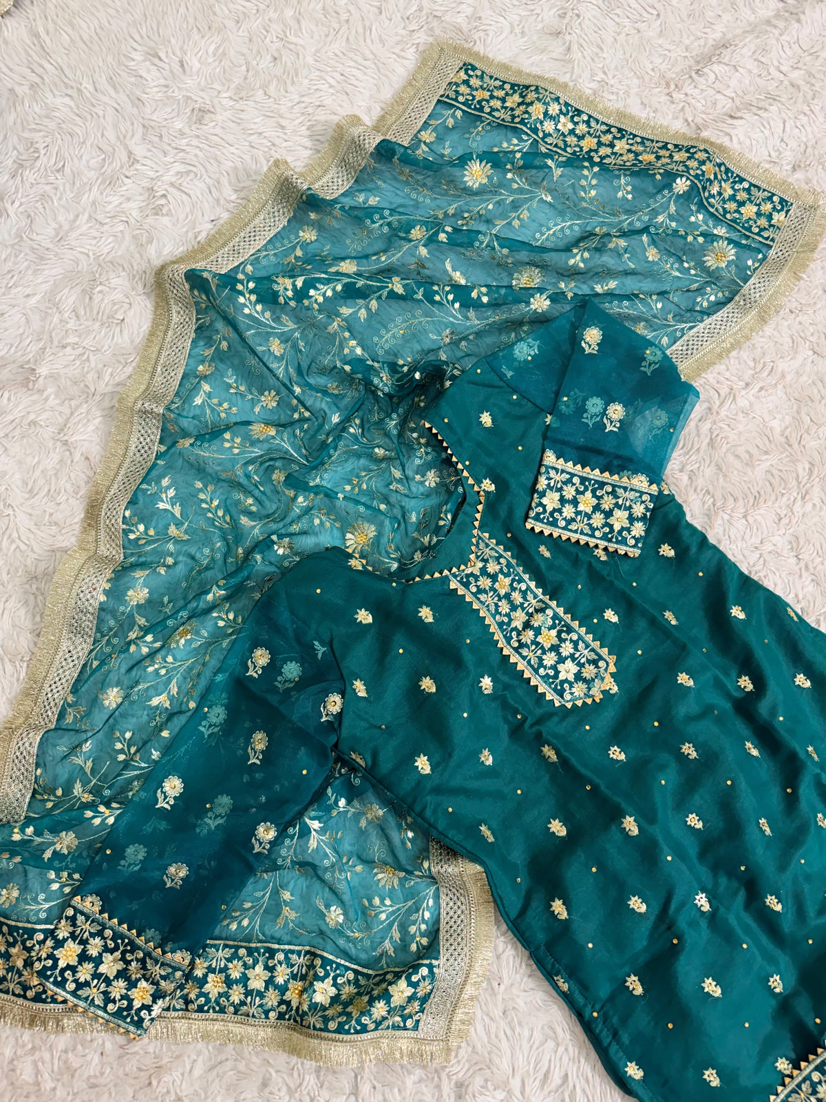 PASTLE GREEN ORGANZA KIDS GHARARA