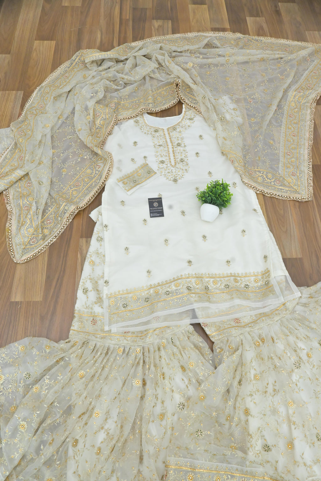 Off white handwork meenakari embroiderded gharara