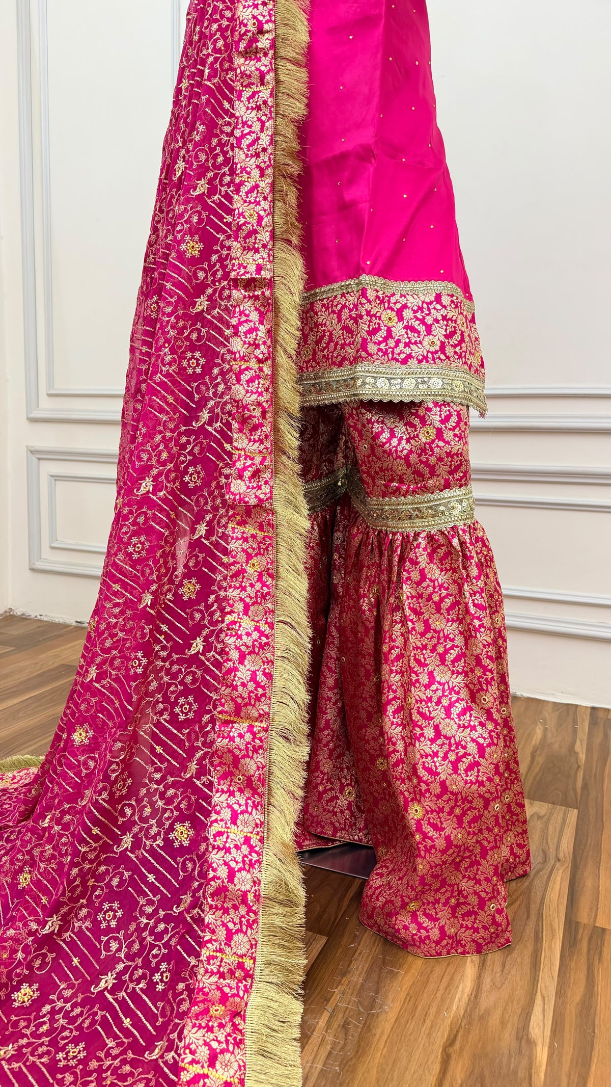 RANI PINK PLAN TOP KIMKHAB GHARARA