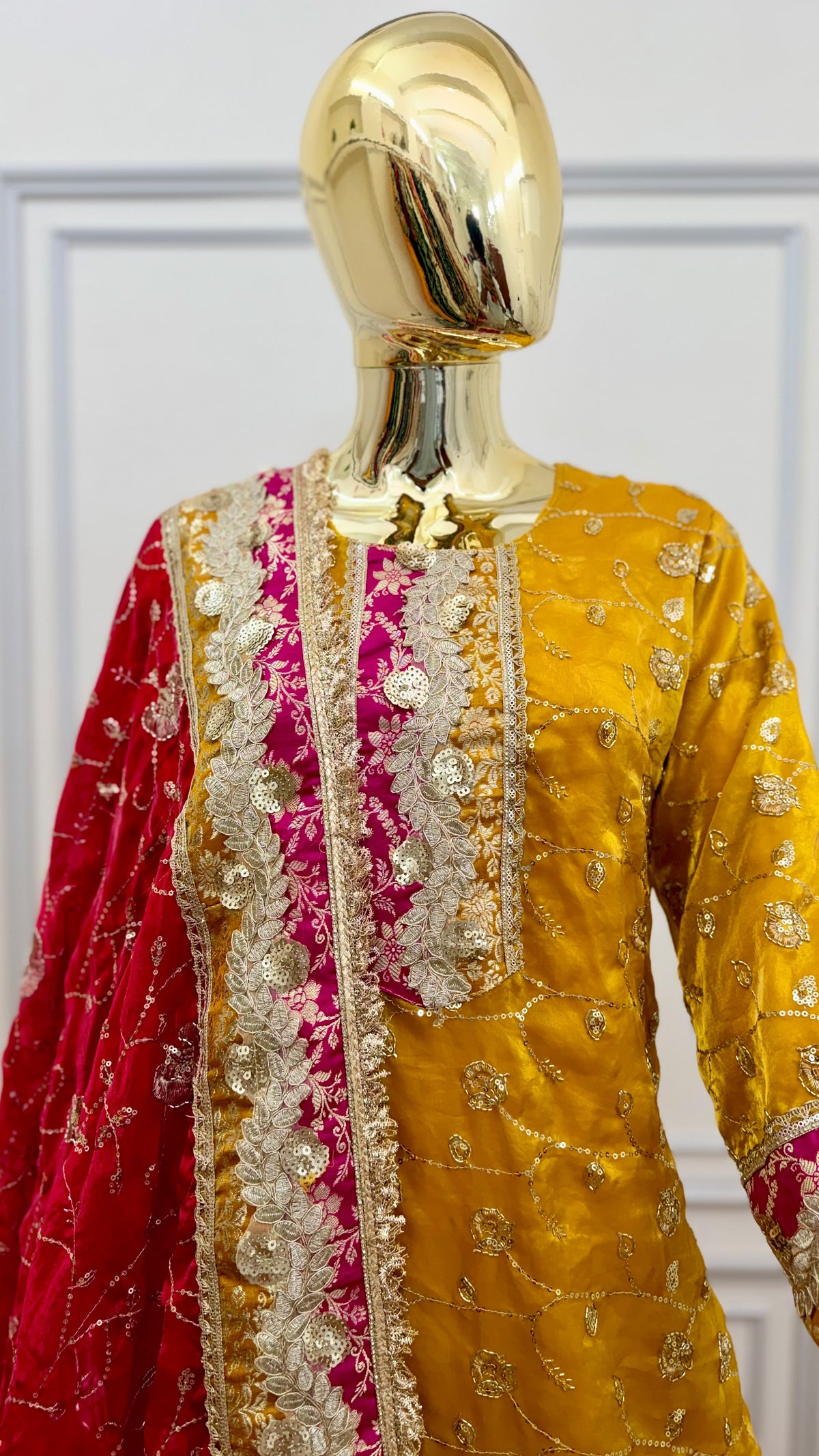 DEEP RAANI  Yellow RAMPURI GHARARA